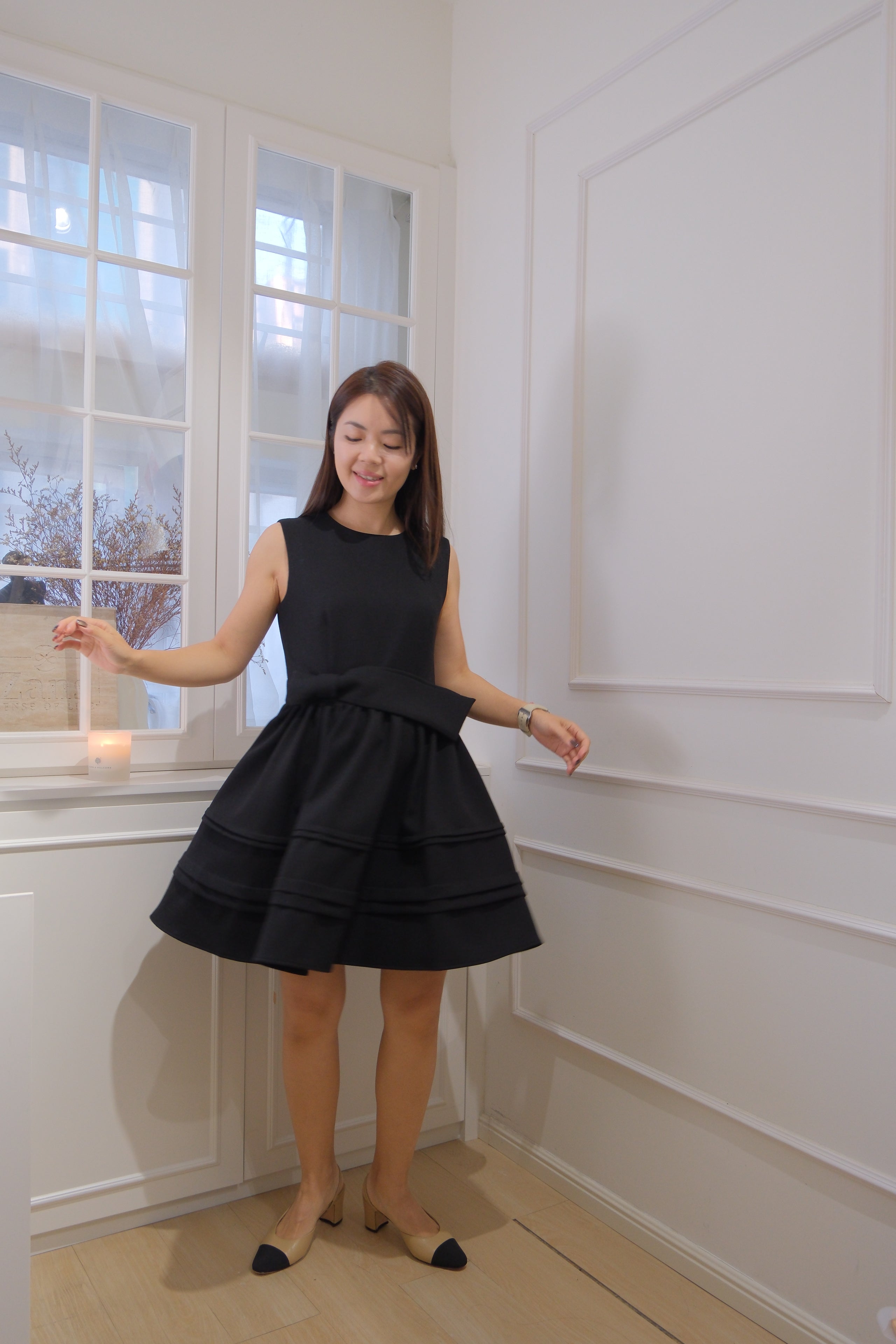 【LE ZANS BRAND COLLECTION】Black Bow-Accented Tiered Babydoll Dress [OPS0176]