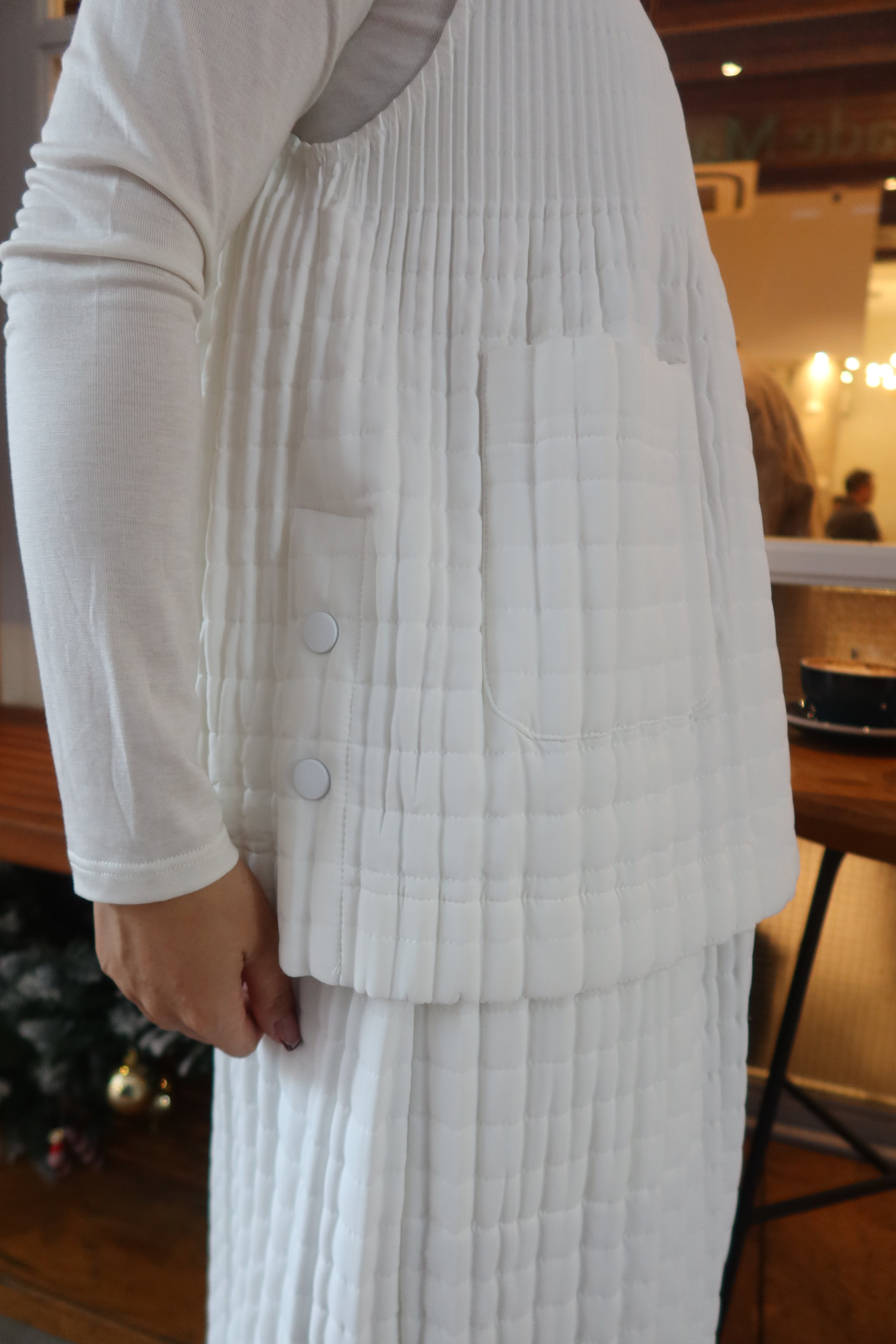 【LE ZANS BRAND COLLECTION】Cloud White Quilted Padded Vest [J0128]