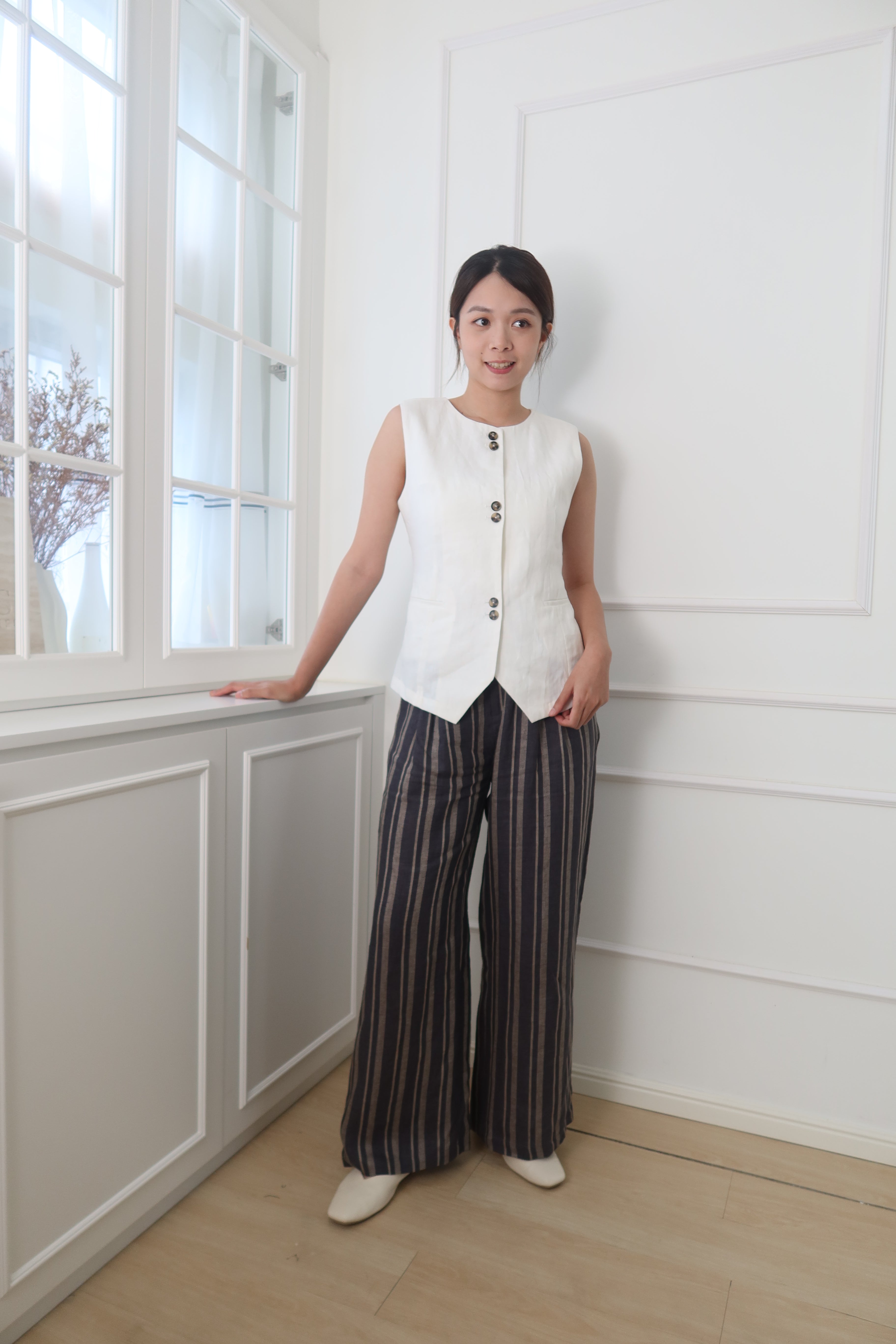 【LE ZANS BRAND COLLECTION】Linen Luxe Button Vest (100% Linen) [J0105]