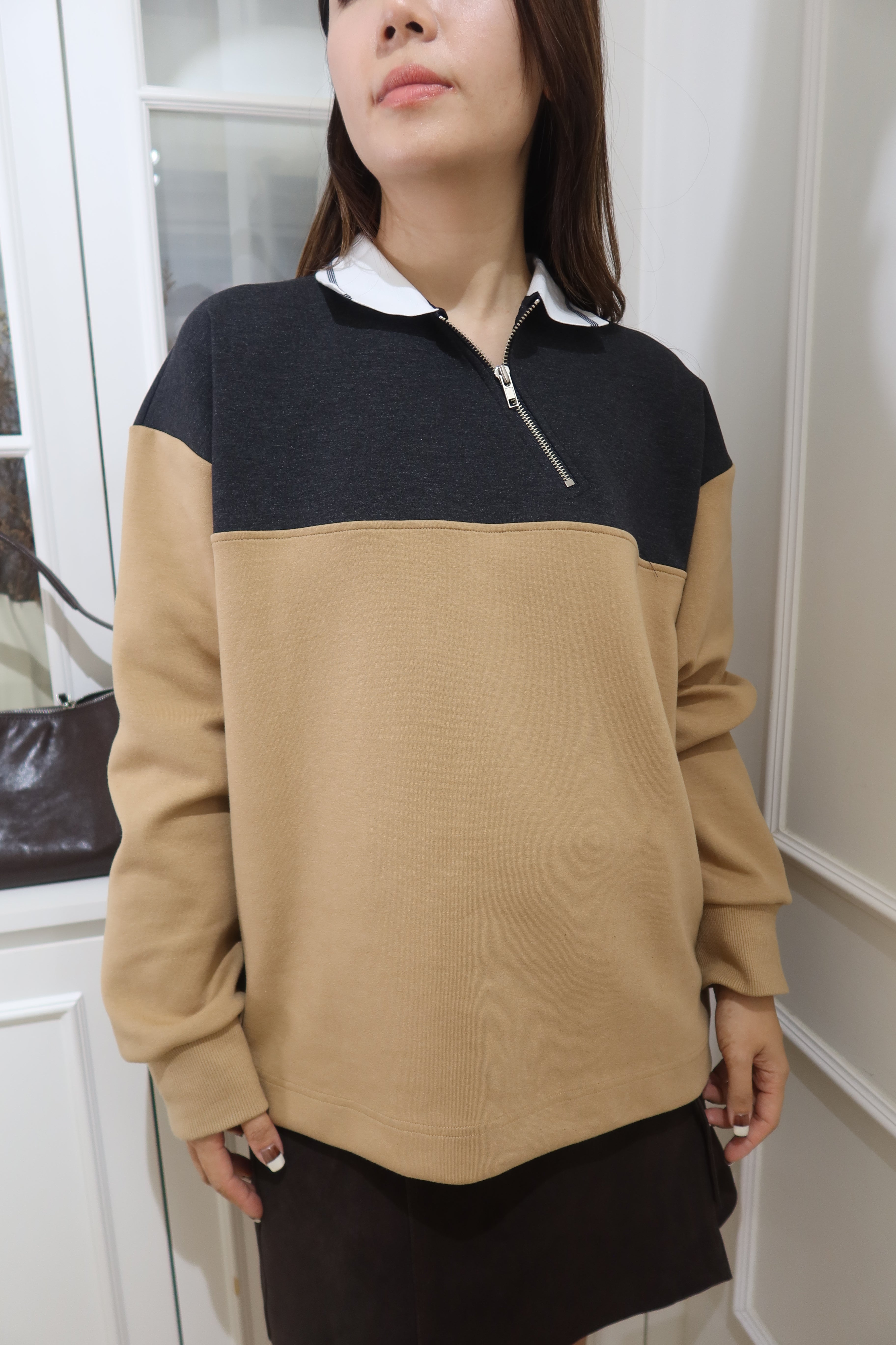 Classic Campus Crewneck [T0232]