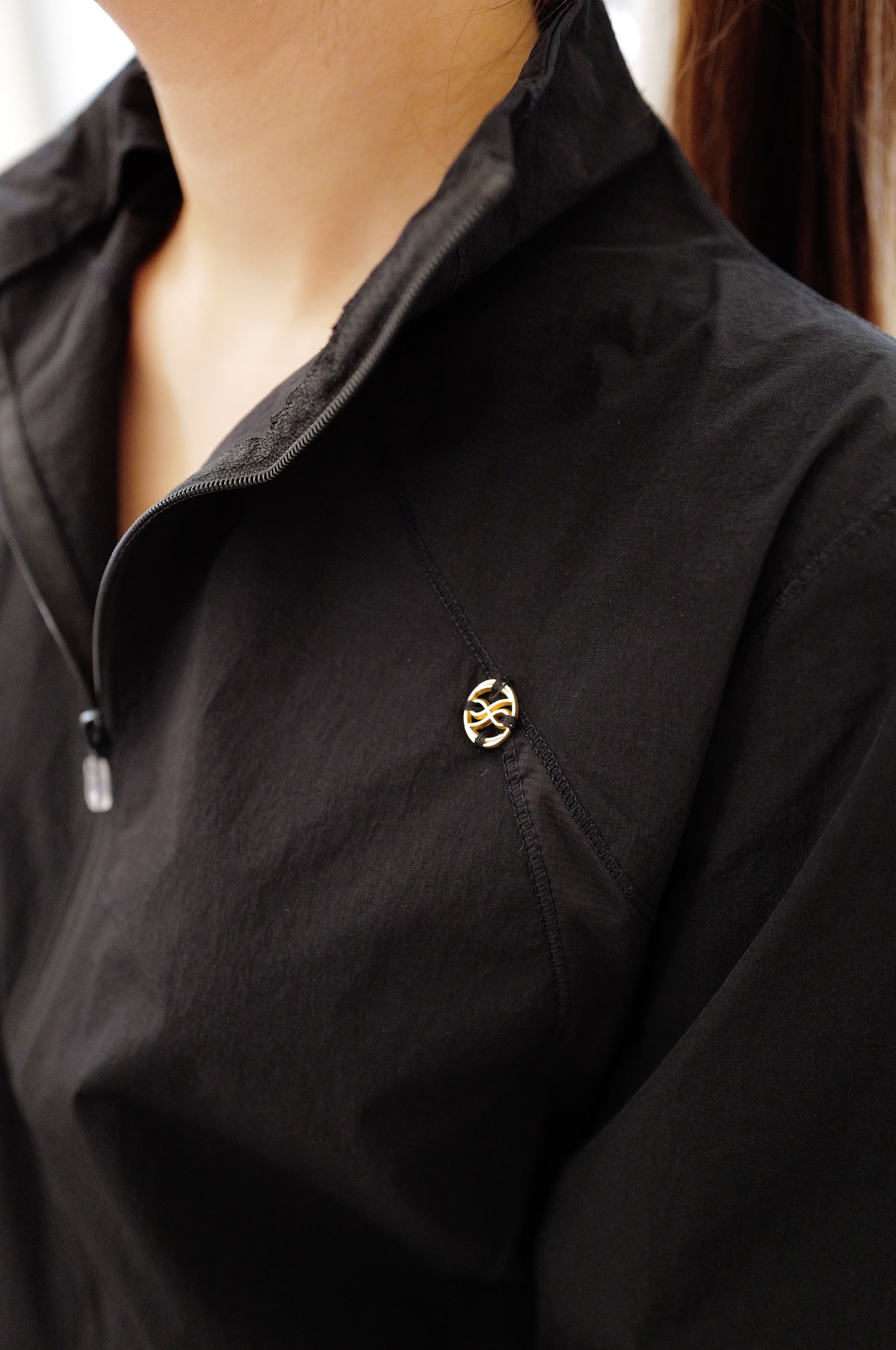 【LE ZANS BRAND COLLECTION】Slim-Fit Activewear Jacket | Stand-Collar Ergonomic Seam Gym Track Top [J0142]