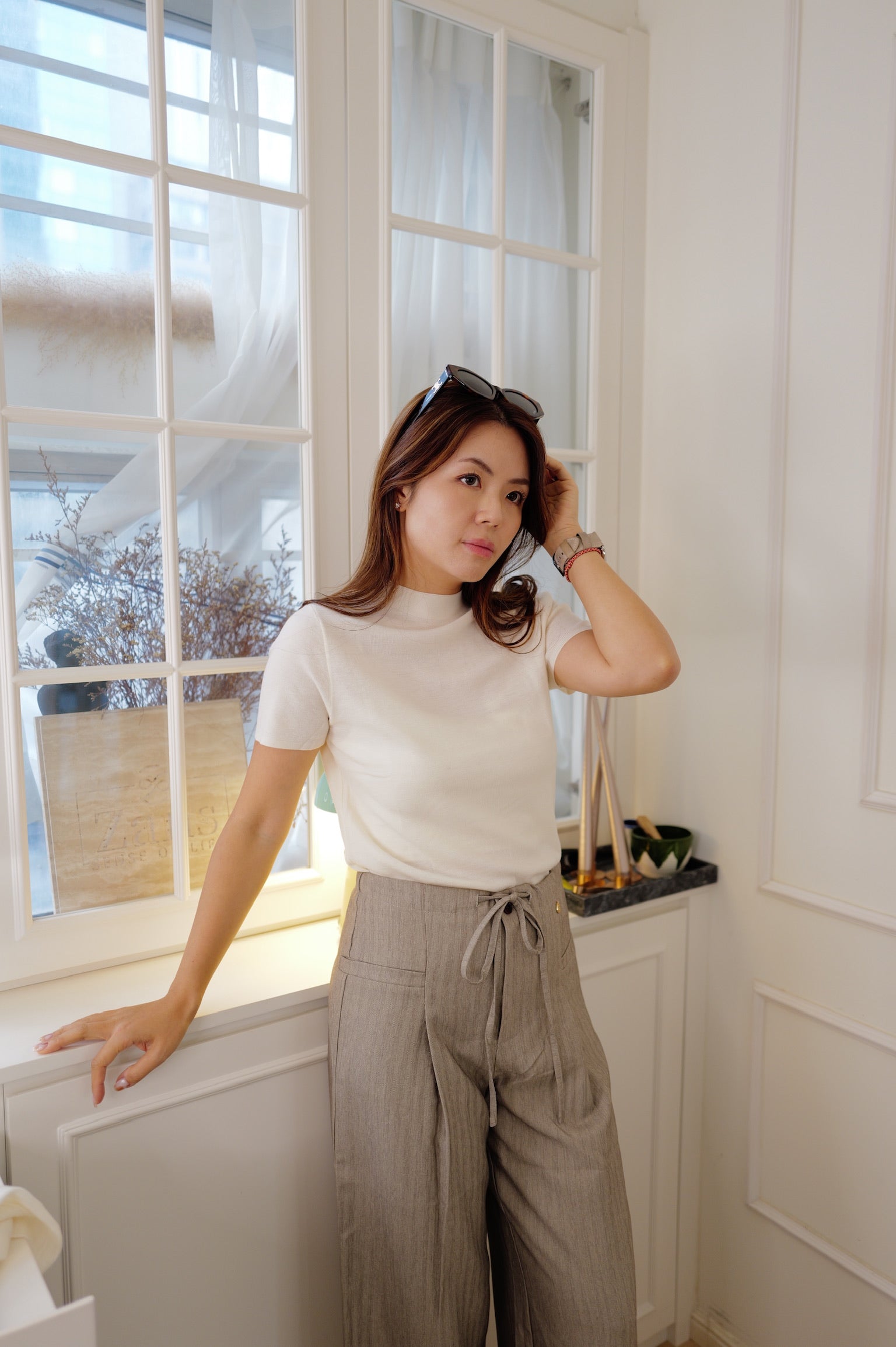【LE ZANS PRIVÉ】Minimalist Mock-Neck Fine Knit Short-Sleeve Top (100%頂級德國揚子紗) [T0309]