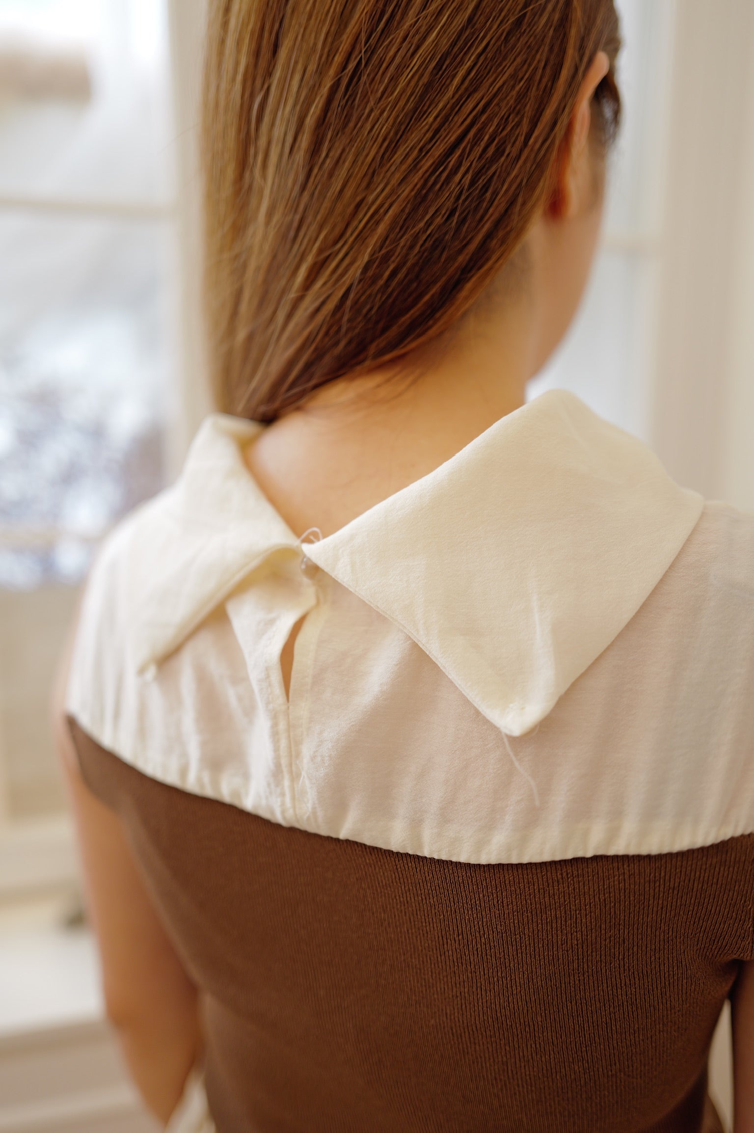 【LE ZANS BRAND COLLECTION】Minimalist Sheer-Panel Ribbed Sleeveless Top [T0304]