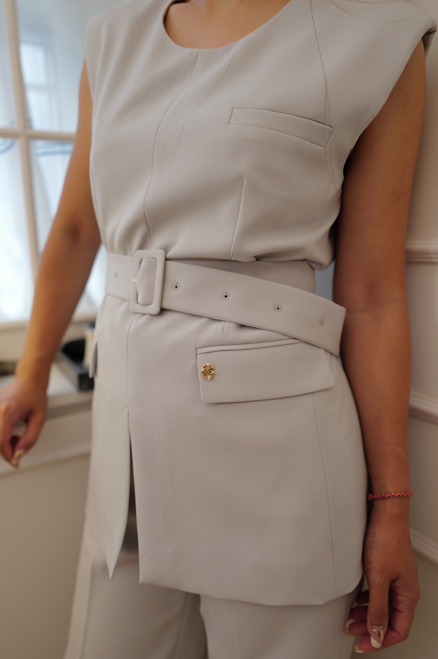 【LE ZANS BRAND COLLECTION】Urban Chic Cinched Waist TOP [T0286]