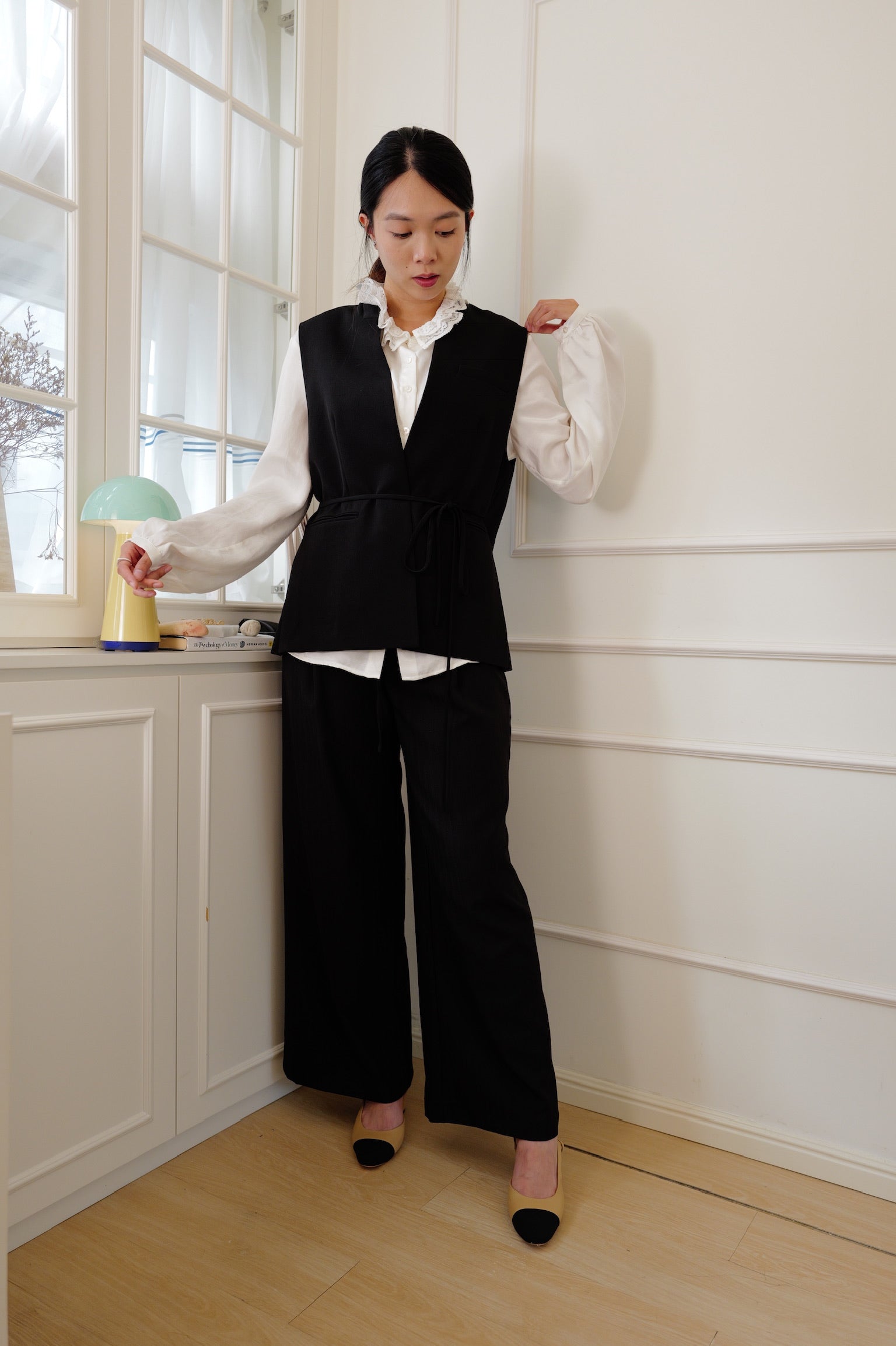 【LE ZANS PRIVÉ】Minimalist Tailored Belted Vest[J0145]
