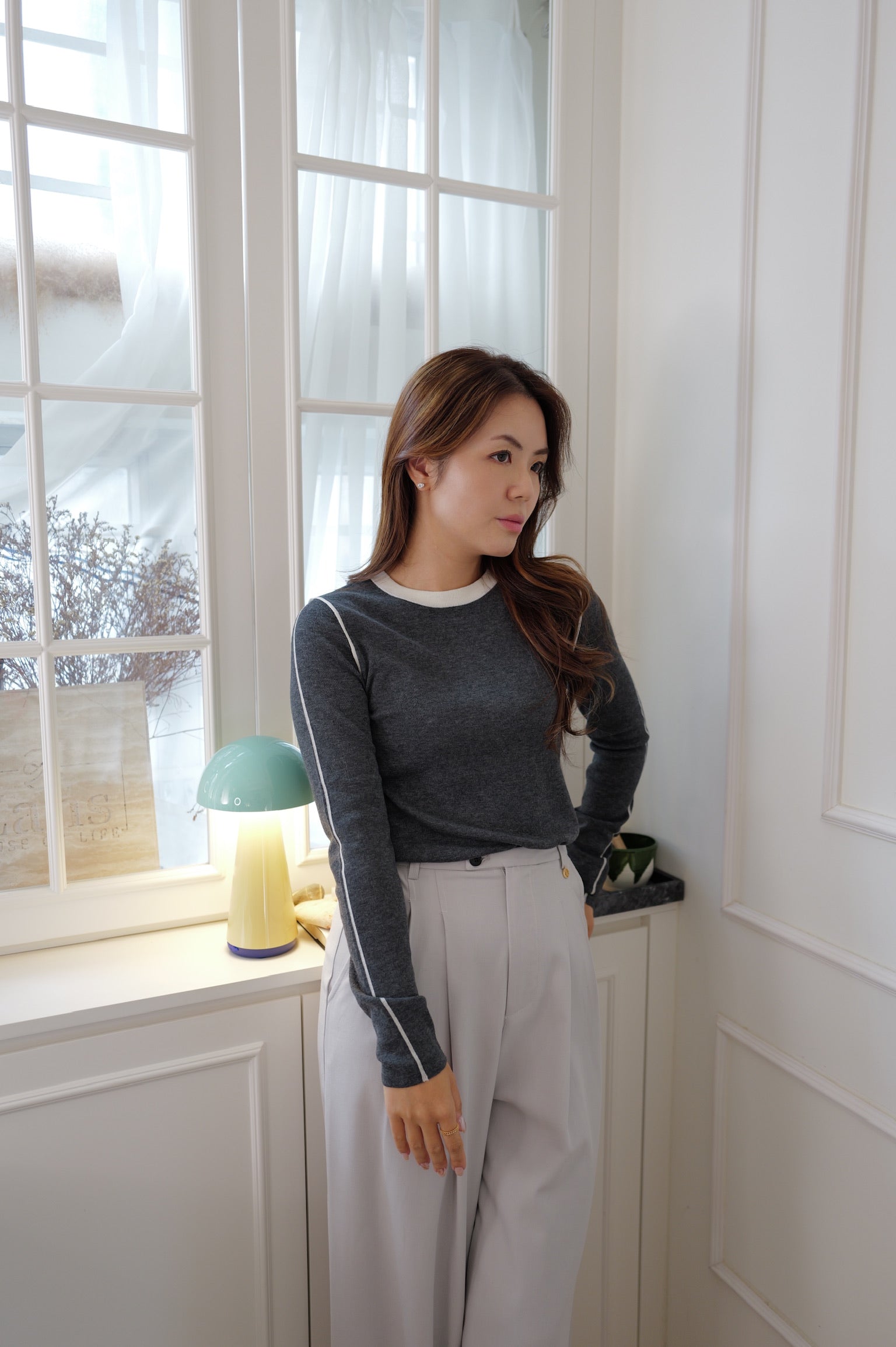 【LE ZANS PRIVÉ】Minimalist Contrast Piping Fitted Knit Long-Sleeve Top(33%wool) [T0311]