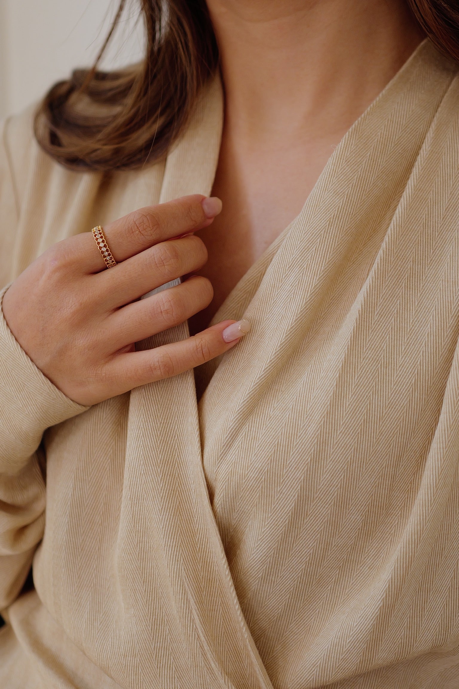 【LE ZANS BRAND COLLECTION】Minimalist Draped Wrap Top with D-Ring Belt [T0308]