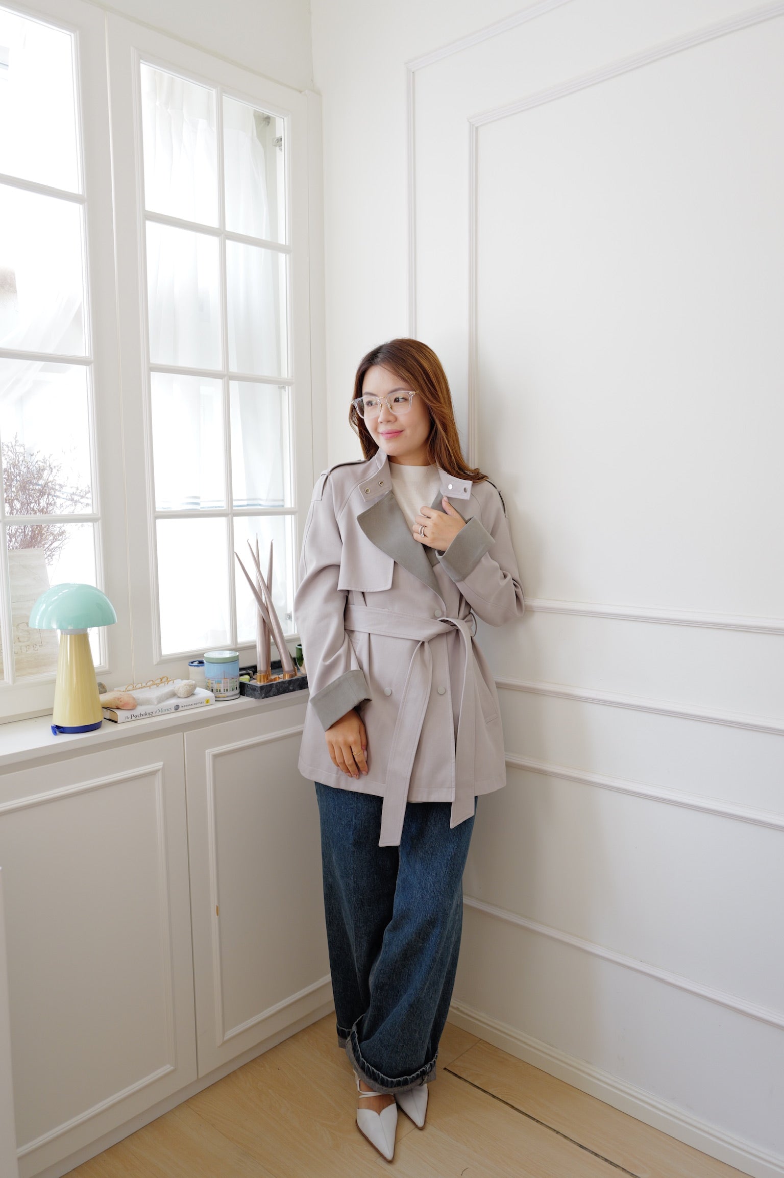 【LE ZANS PRIVÉ】French Two-Tone Lapel Belted Short Trench Coat [J0146]