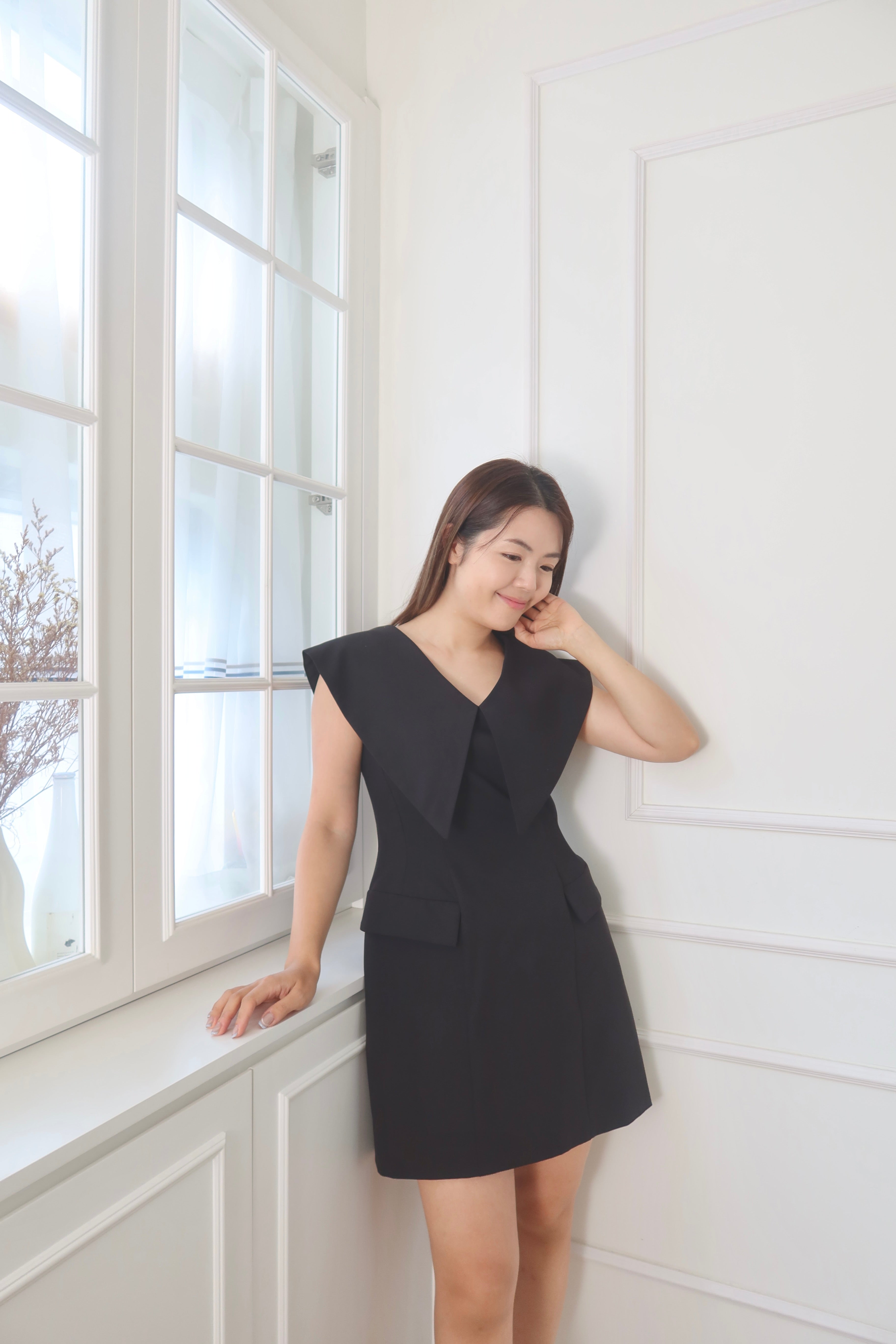 【LE ZANS BRAND COLLECTION】V-Shape Elegance Dress [OPS0156]