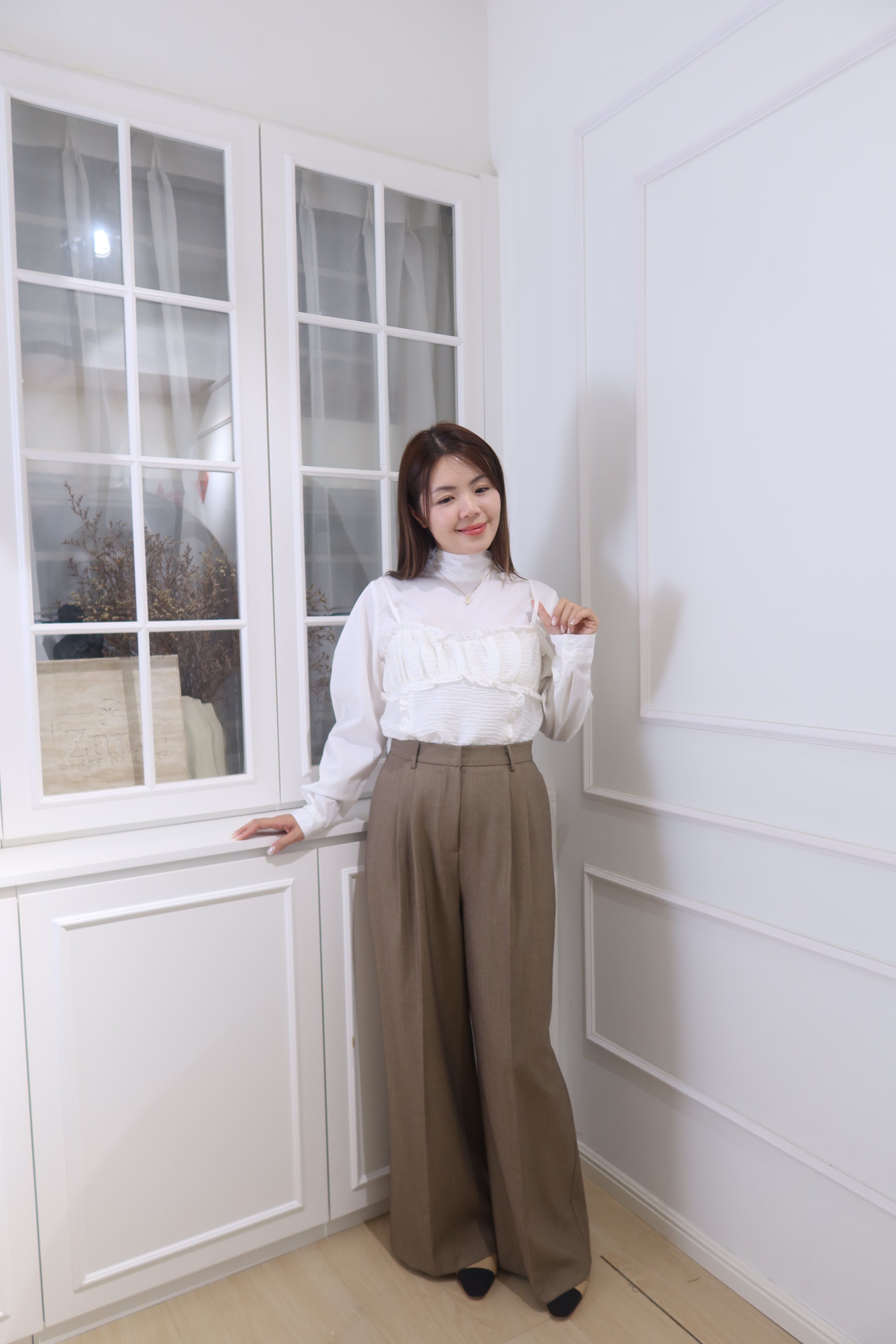 Dotted Elegance Blouse [T0214]