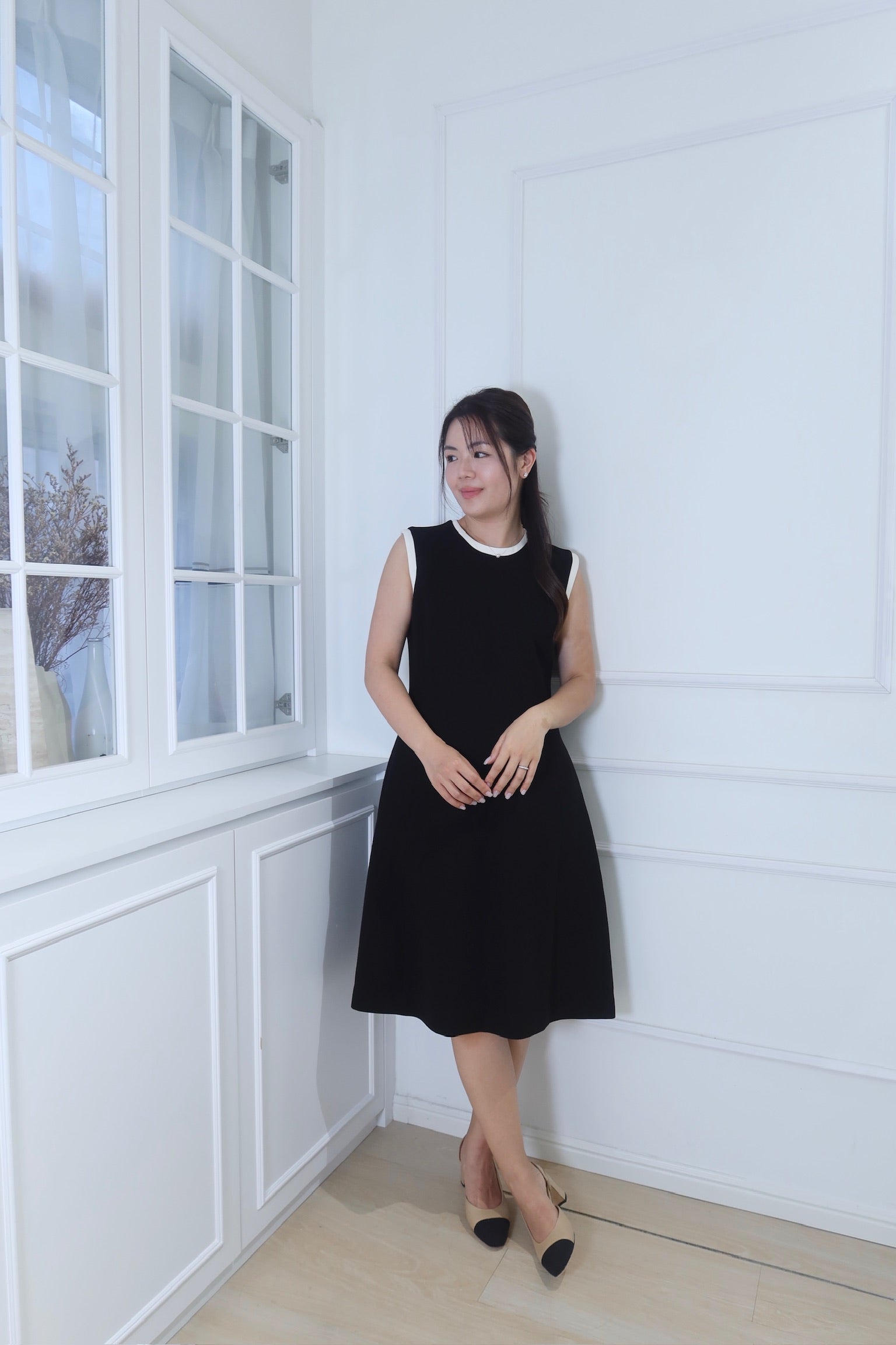 【LE ZANS BRAND COLLECTION】Minimalist Duo-Tone Sleeveless Dress [OPS0154]