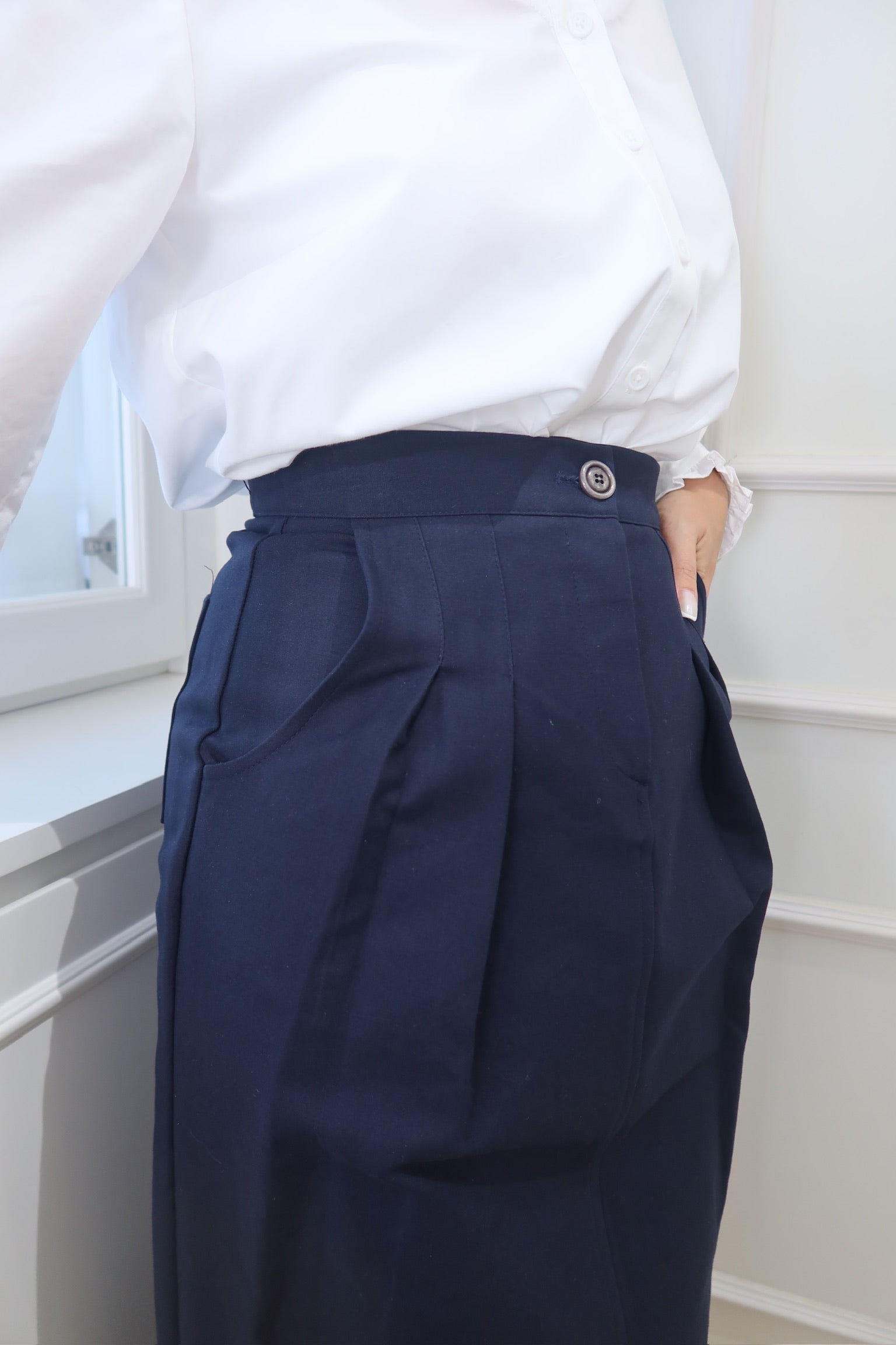 Classic Navy Pleated Pencil Skirt [SK0067]