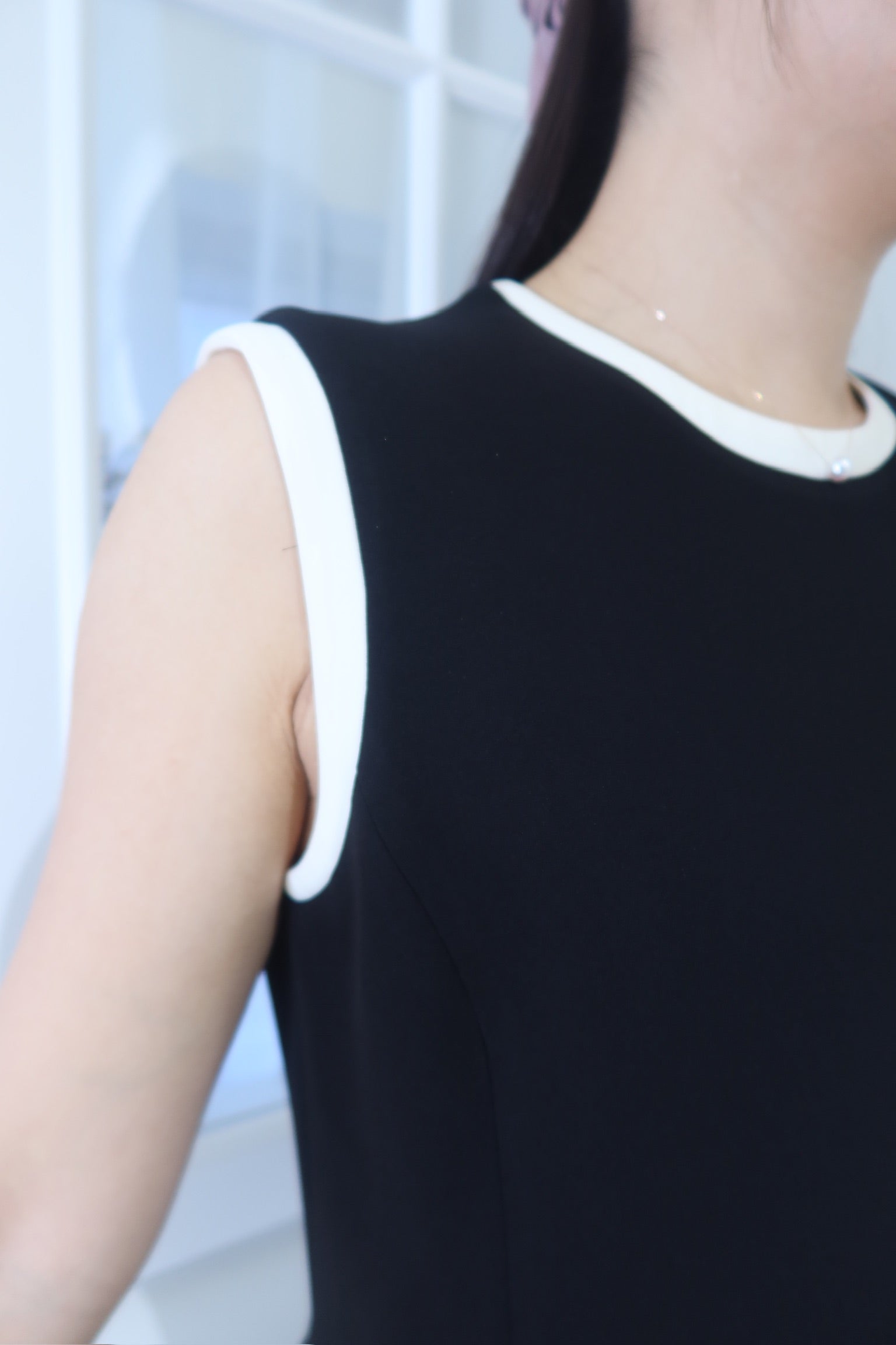 【LE ZANS BRAND COLLECTION】Minimalist Duo-Tone Sleeveless Dress [OPS0154]