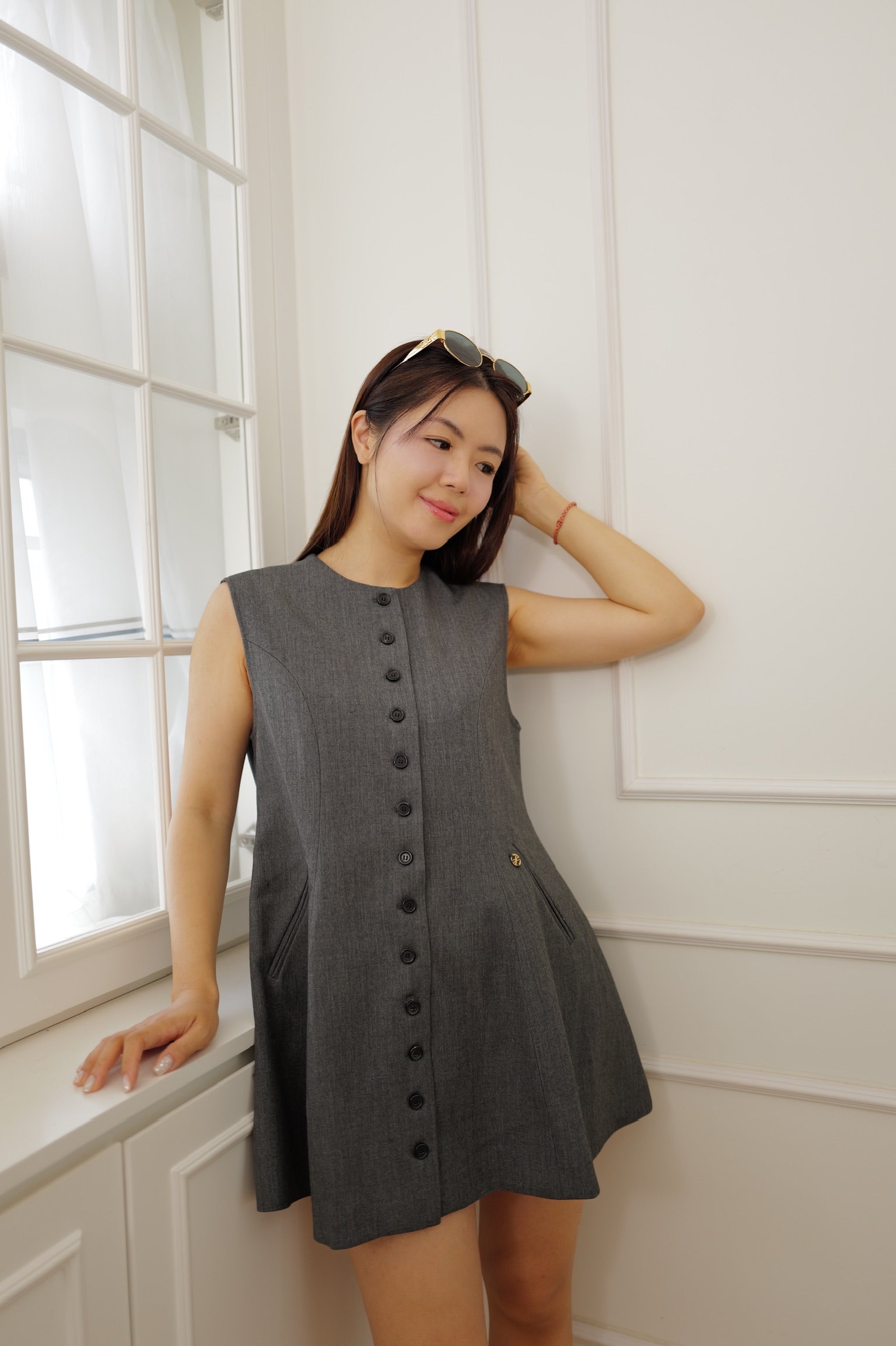 【LE ZANS BRAND COLLECTION】Luxury Minimalist Button-Up Vest [J0139]