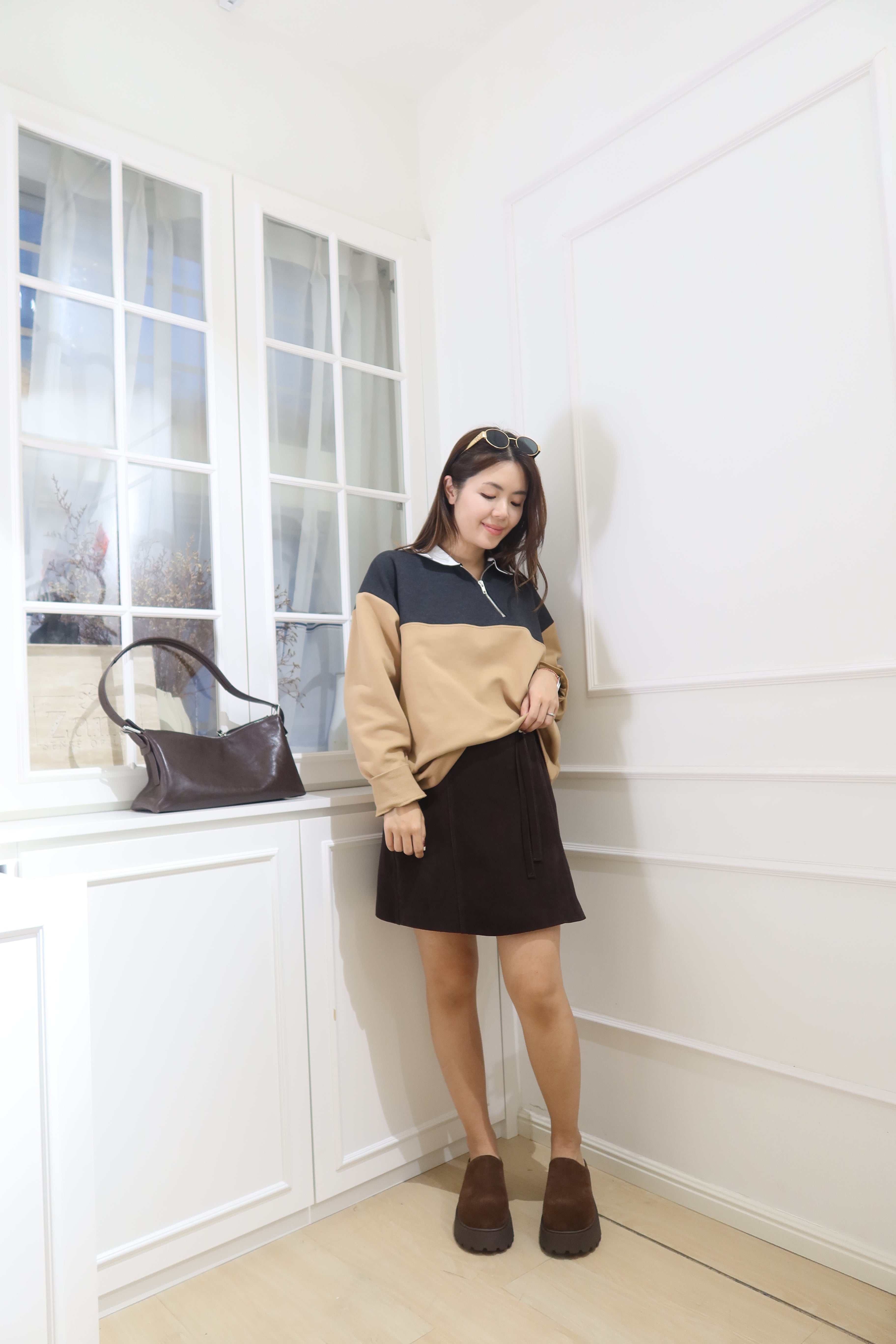 Classic Campus Crewneck [T0232]