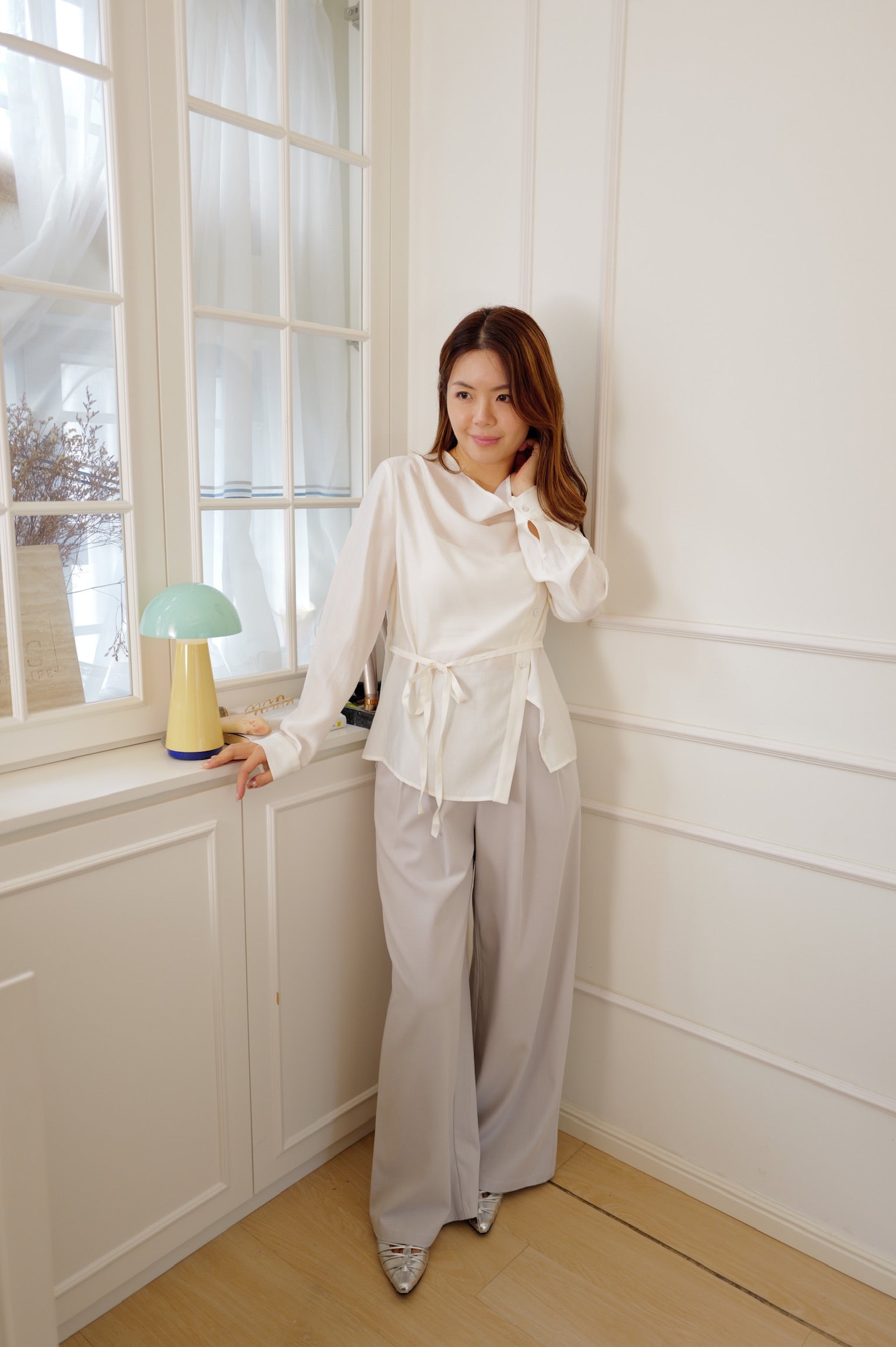 【LE ZANS BRAND COLLECTION】Minimalist Asymmetric Wrap Top[T0313]