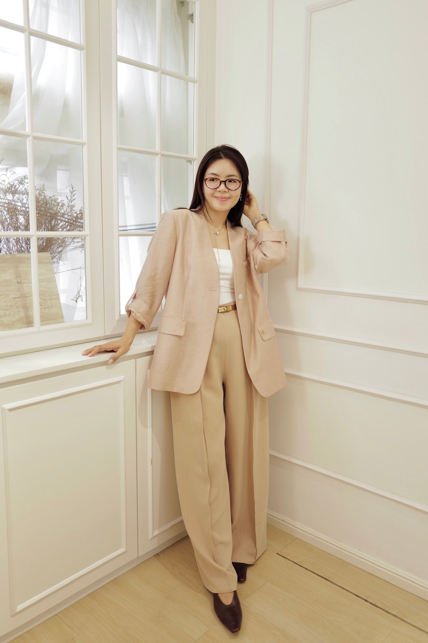 【LE ZANS BRAND COLLECTION】Blazer with Rolled Sleeves (20% Acetate, 57% Lyocell, 17% Rayon, 6% Linen) [J0138]