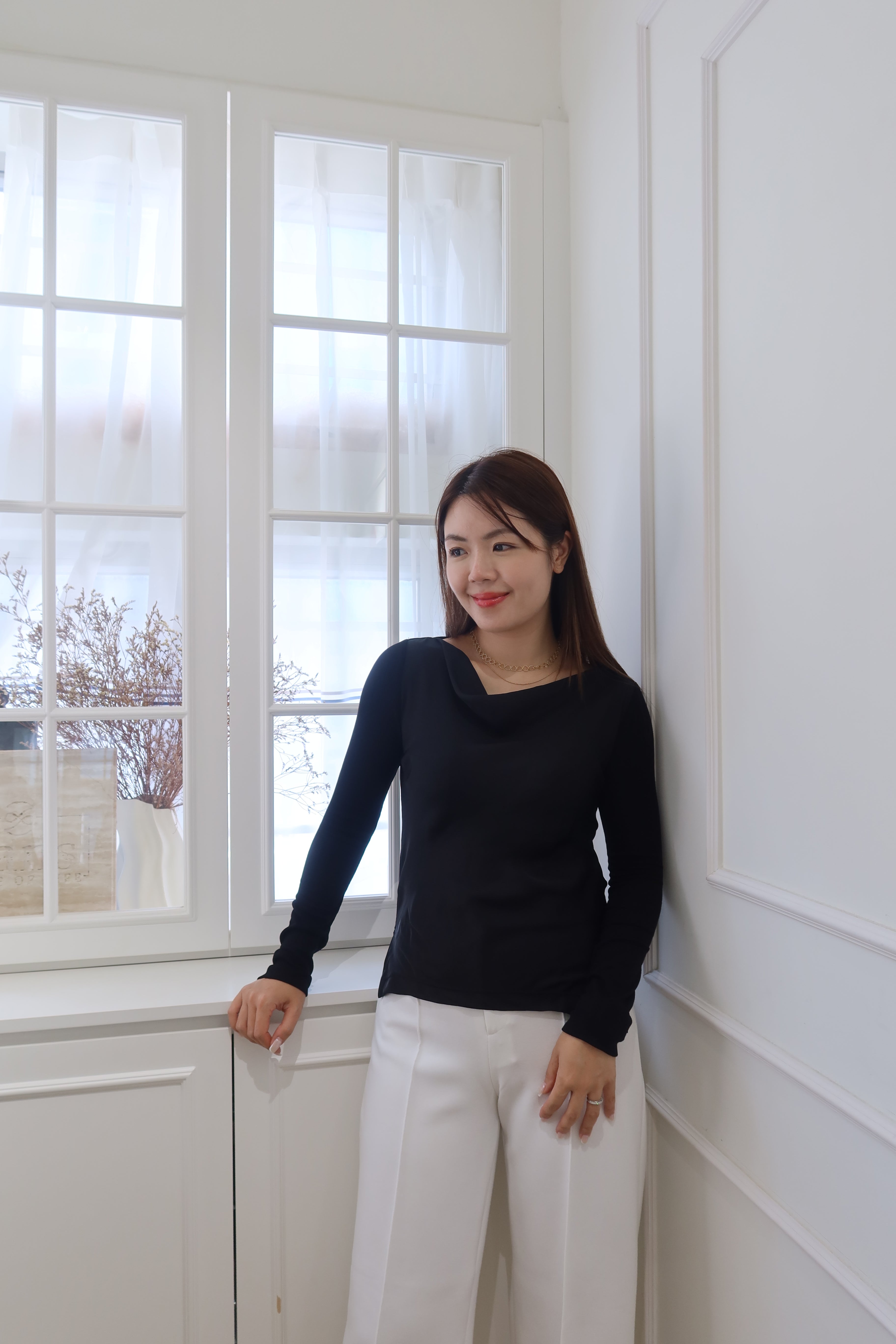 Elegant Aura Long Sleeve Top [T0221]