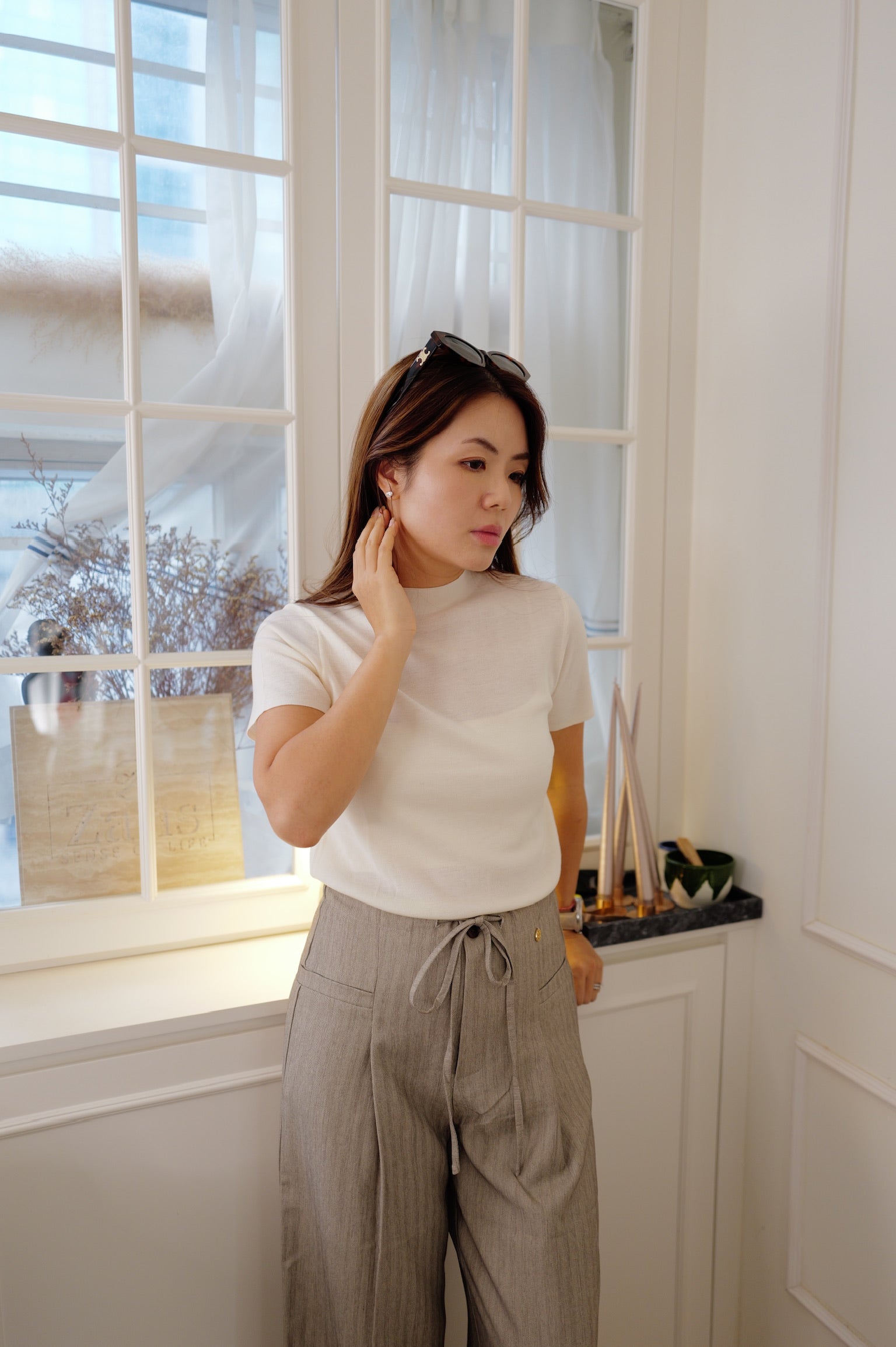 【LE ZANS PRIVÉ】Minimalist Mock-Neck Fine Knit Short-Sleeve Top (100%頂級德國揚子紗) [T0309]