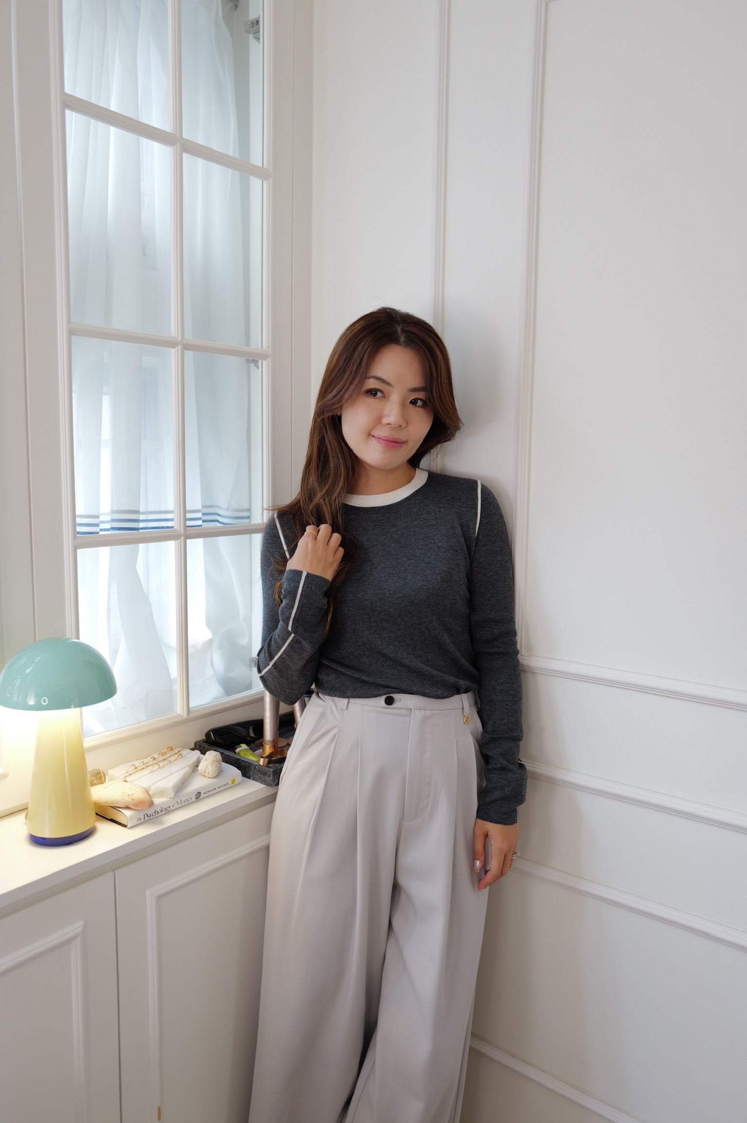 【LE ZANS PRIVÉ】Minimalist Contrast Piping Fitted Knit Long-Sleeve Top(33%wool) [T0311]