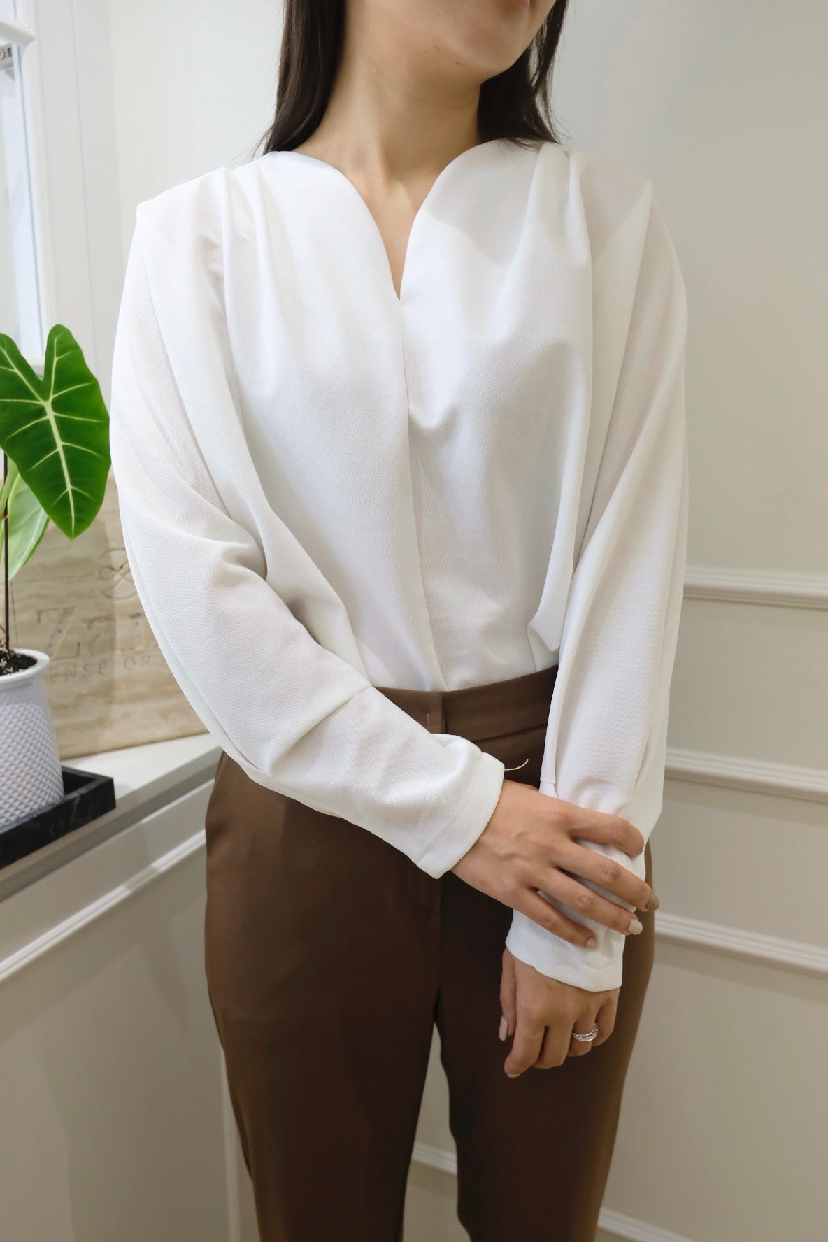 Effortless Vibe Solid Blouse [T0100]