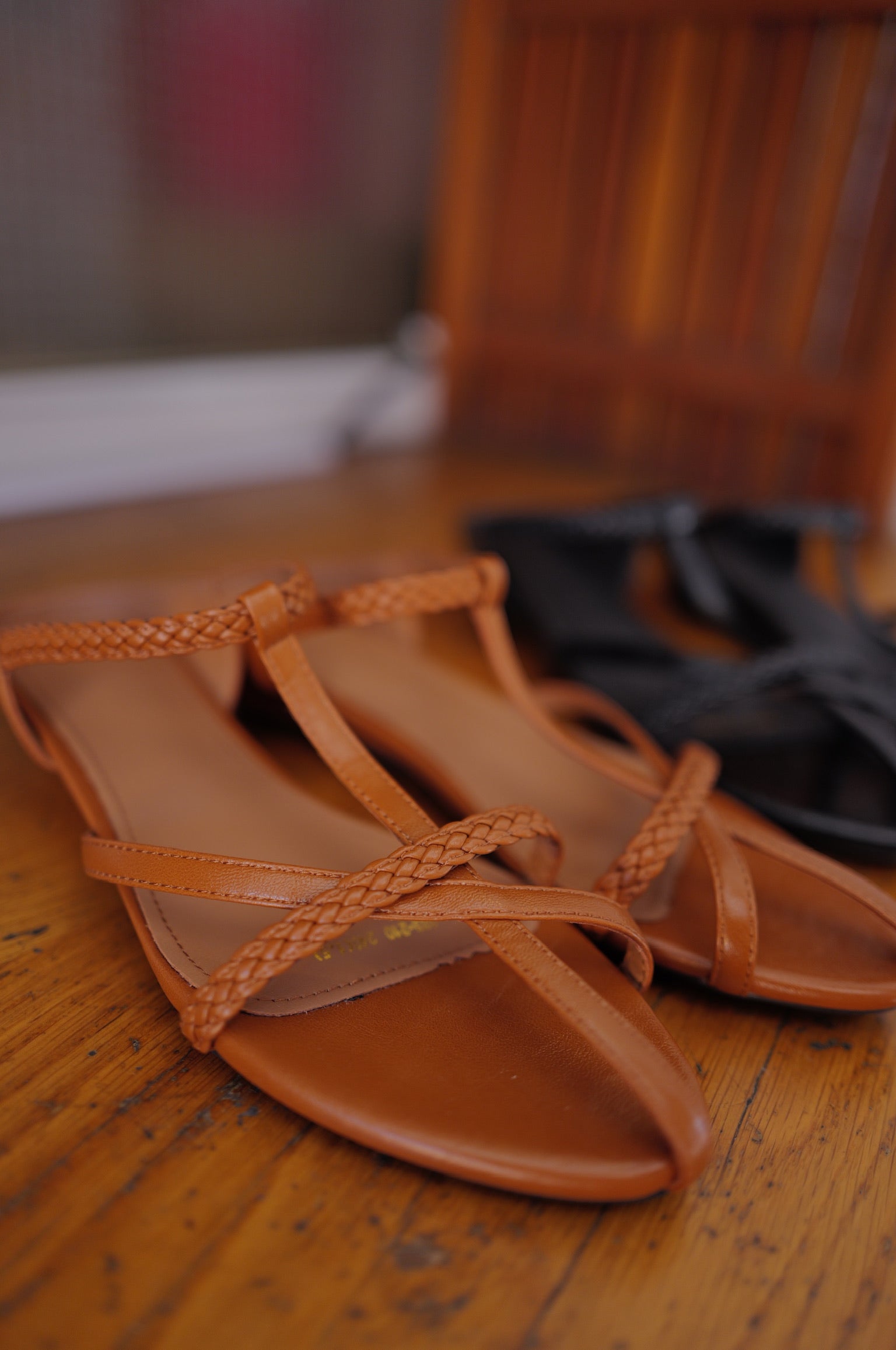 【LE ZANS BRAND COLLECTION】Braided Cross Strap Sandals [S0032]