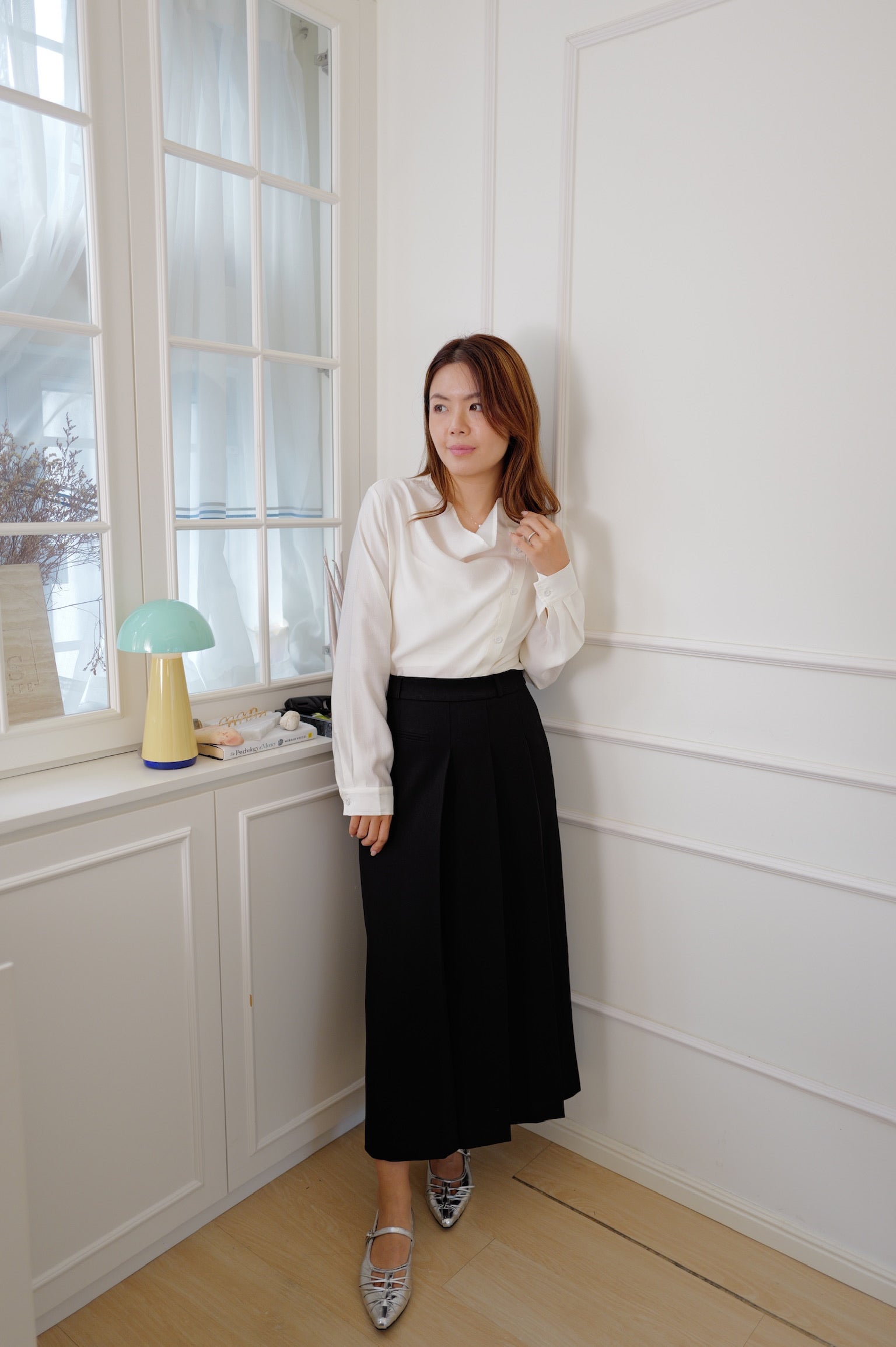 【LE ZANS BRAND COLLECTION】Minimalist Asymmetric Wrap Top[T0313]