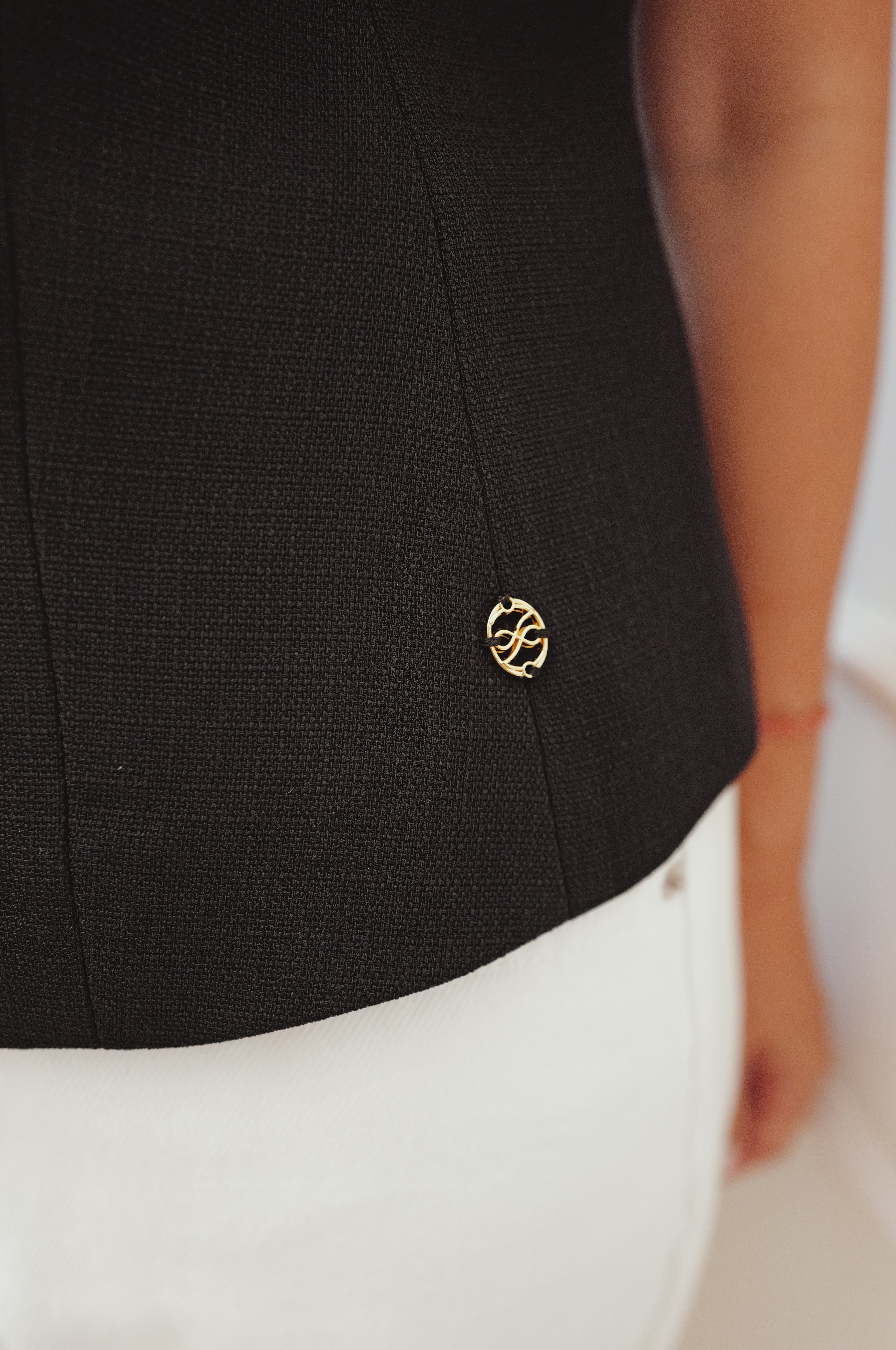 【LE ZANS BRAND COLLECTION】French Elegant Puff-Sleeve Short Tailored Blazer [T0299]
