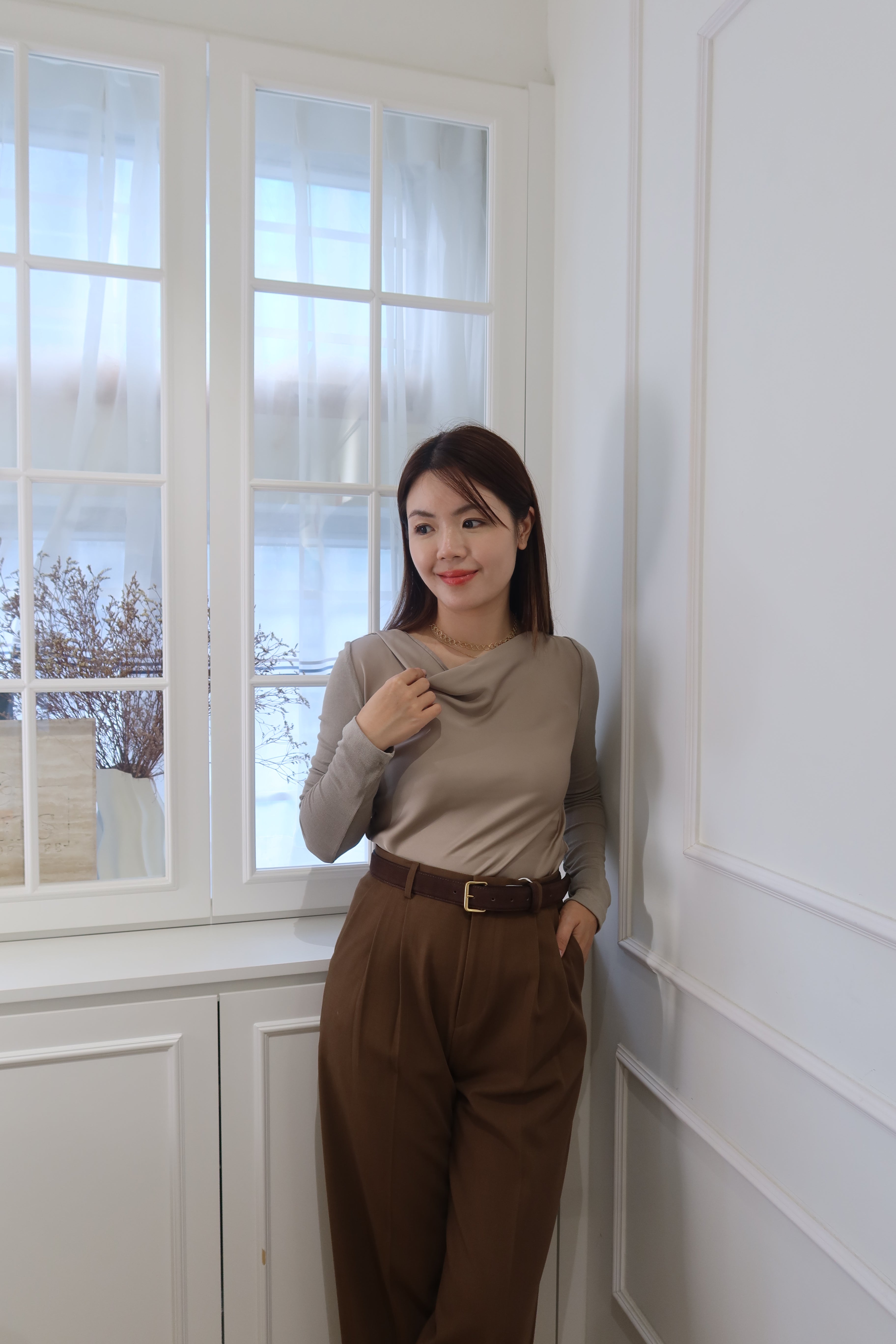 Elegant Aura Long Sleeve Top [T0221]