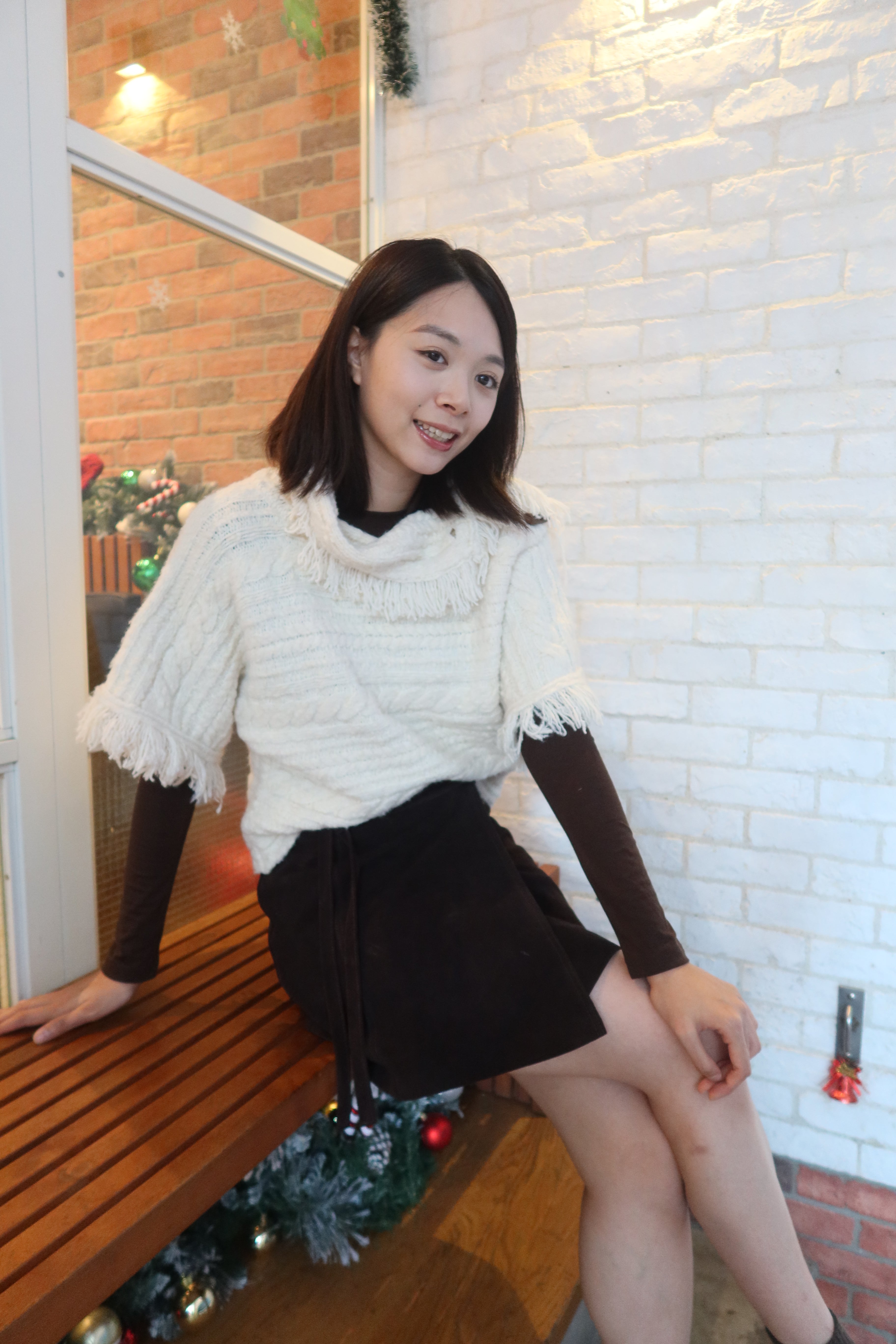 【LE ZANS BRAND COLLECTION】Frost White Fringed Chunky Knit Sweater (35%wool)  [T0248]