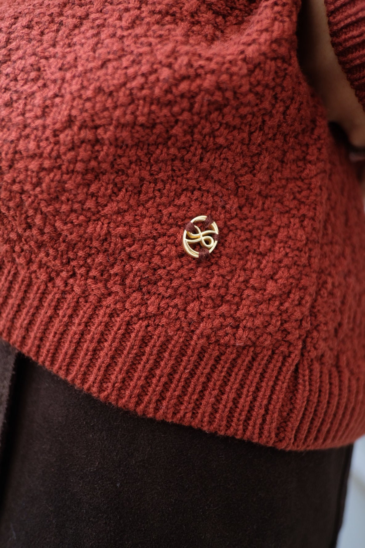 【LE ZANS BRAND COLLECTION】CloudSoft V-Neck Top [T0253]