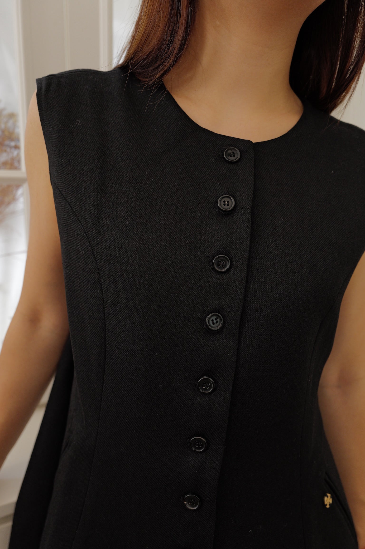 【LE ZANS BRAND COLLECTION】Luxury Minimalist Button-Up Vest [J0139]