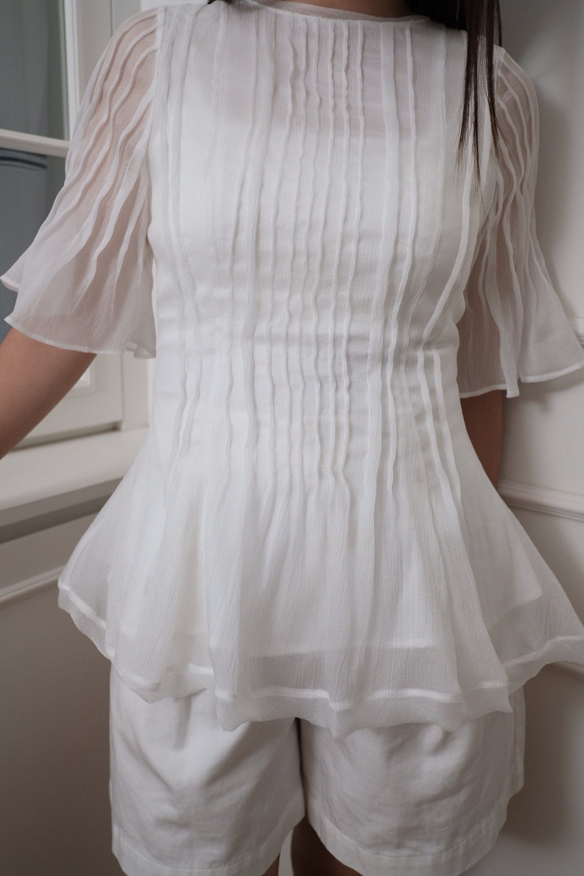 【LE ZANS BRAND COLLECTION】White Pleated Puff Sleeve Blouse [T0285]