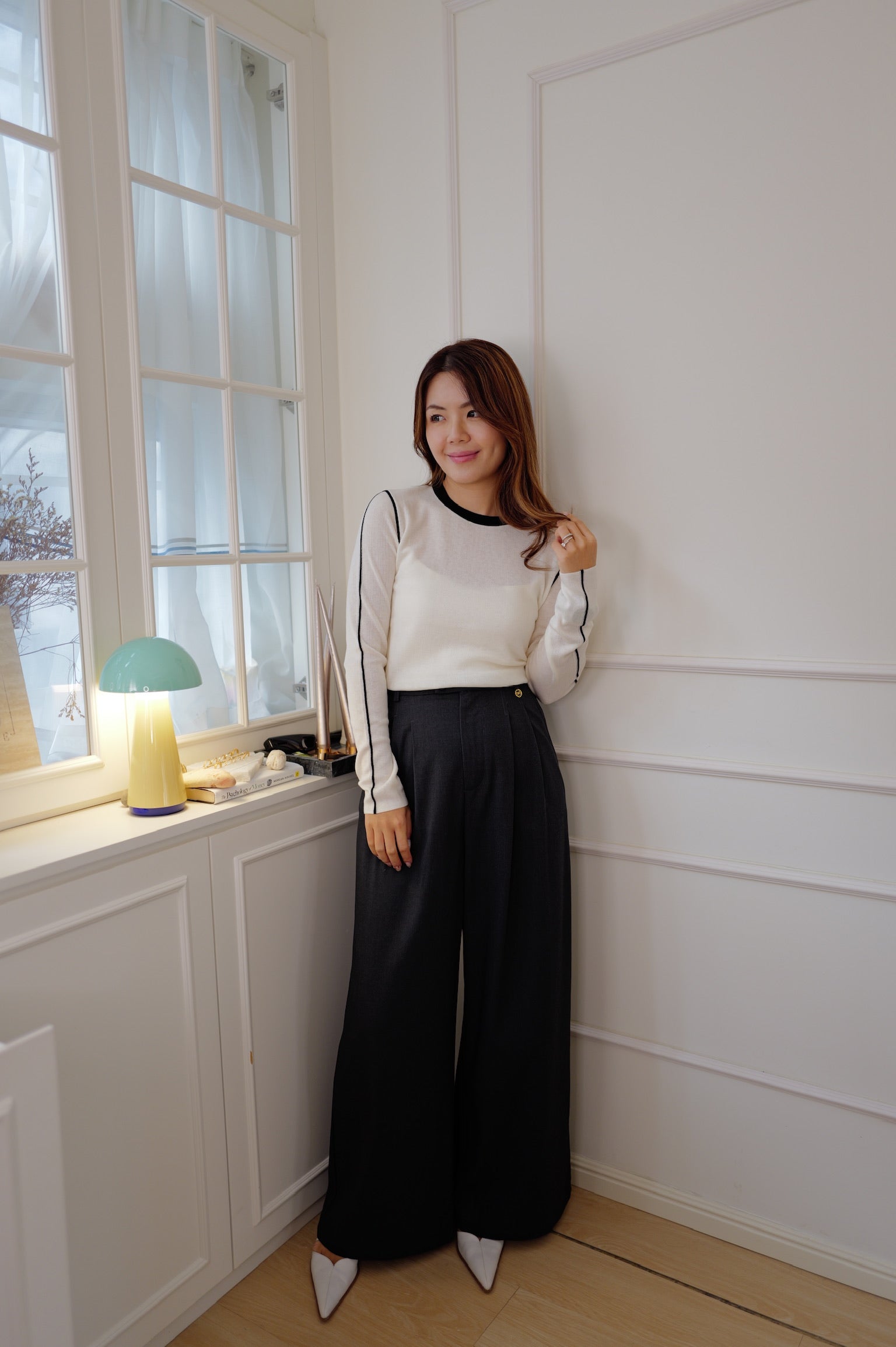 【LE ZANS PRIVÉ】Minimalist Contrast Piping Fitted Knit Long-Sleeve Top(33%wool) [T0311]