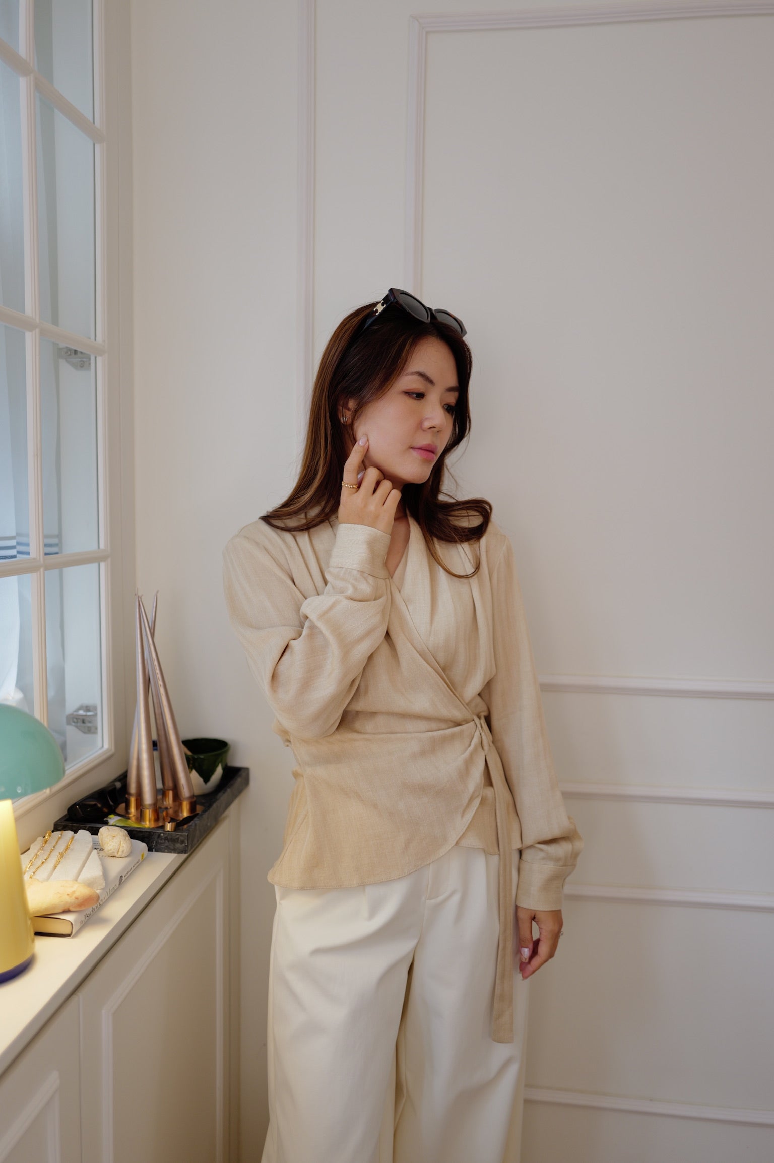 【LE ZANS BRAND COLLECTION】Minimalist Draped Wrap Top with D-Ring Belt [T0308]