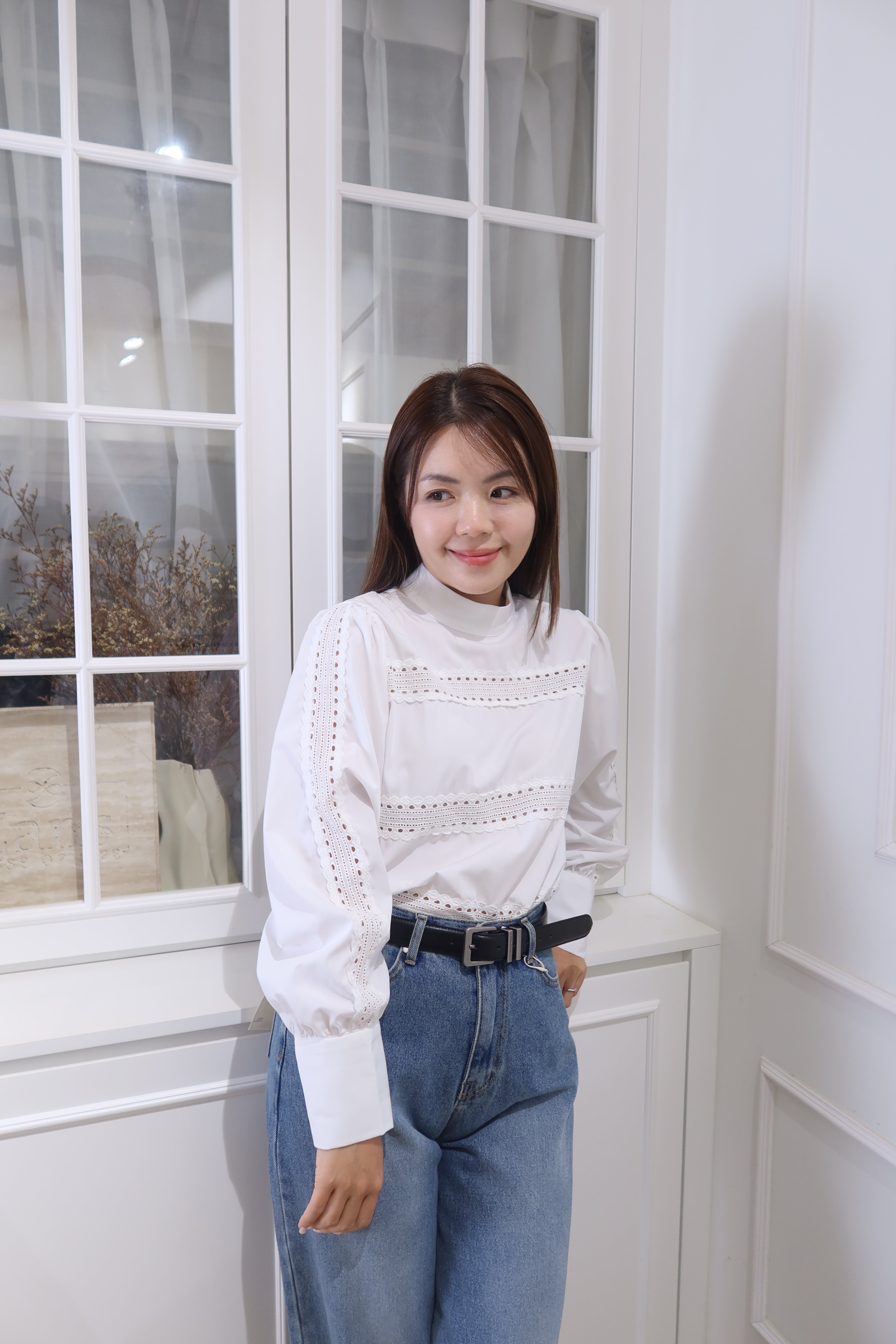 French Lace Allure Shirt [T0220]