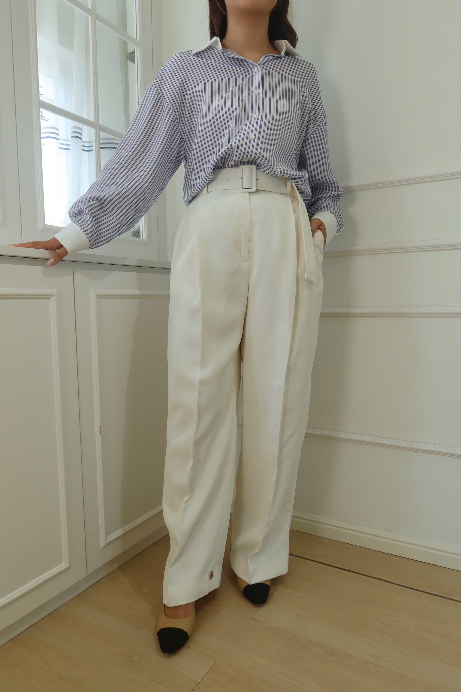 【LUXE COLLECTION】Off-white Wide Leg Pants with Buckle Belt [PT0061]
