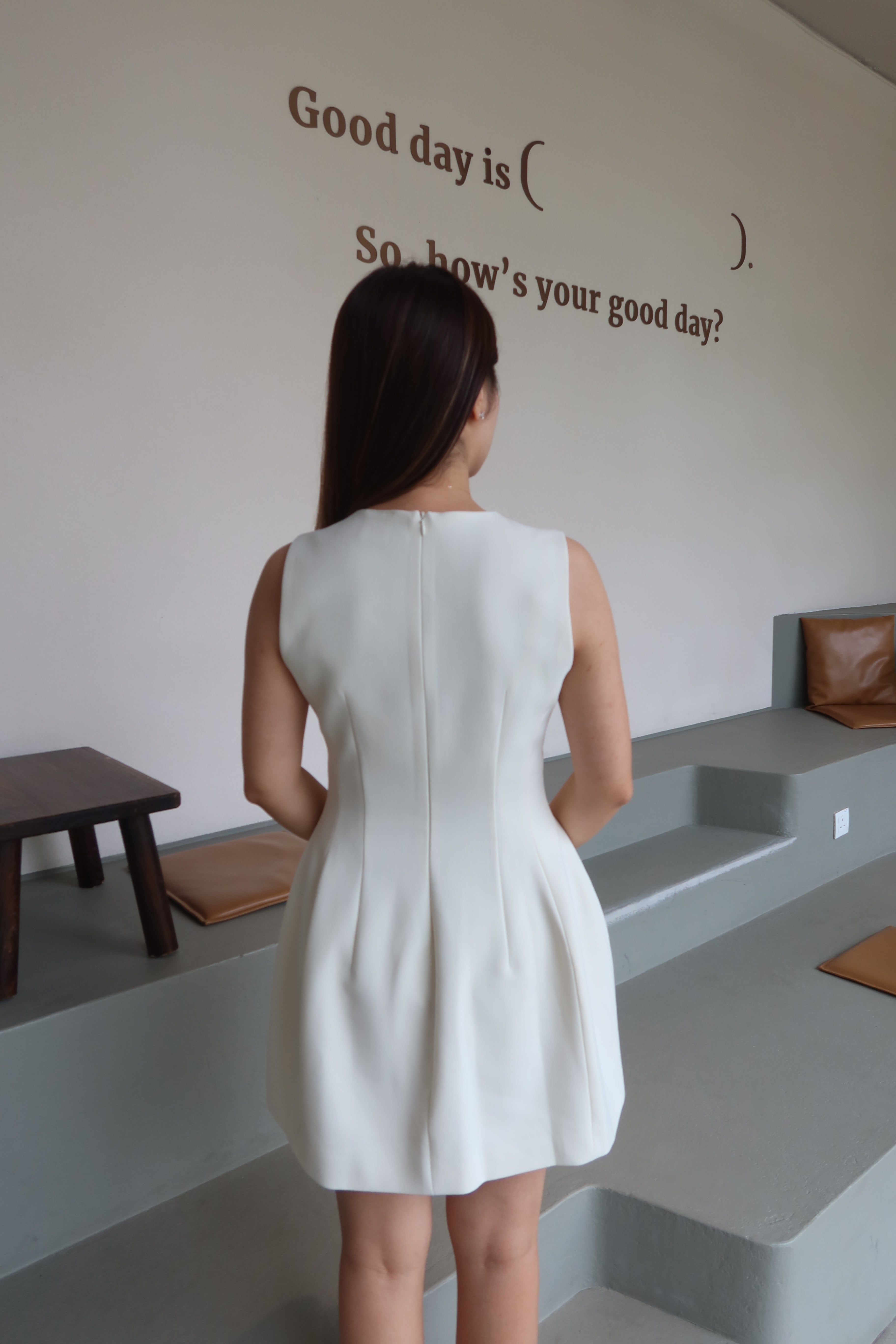 【LE ZANS BRAND COLLECTION】Minimalist Mono Dress [OPS0159]