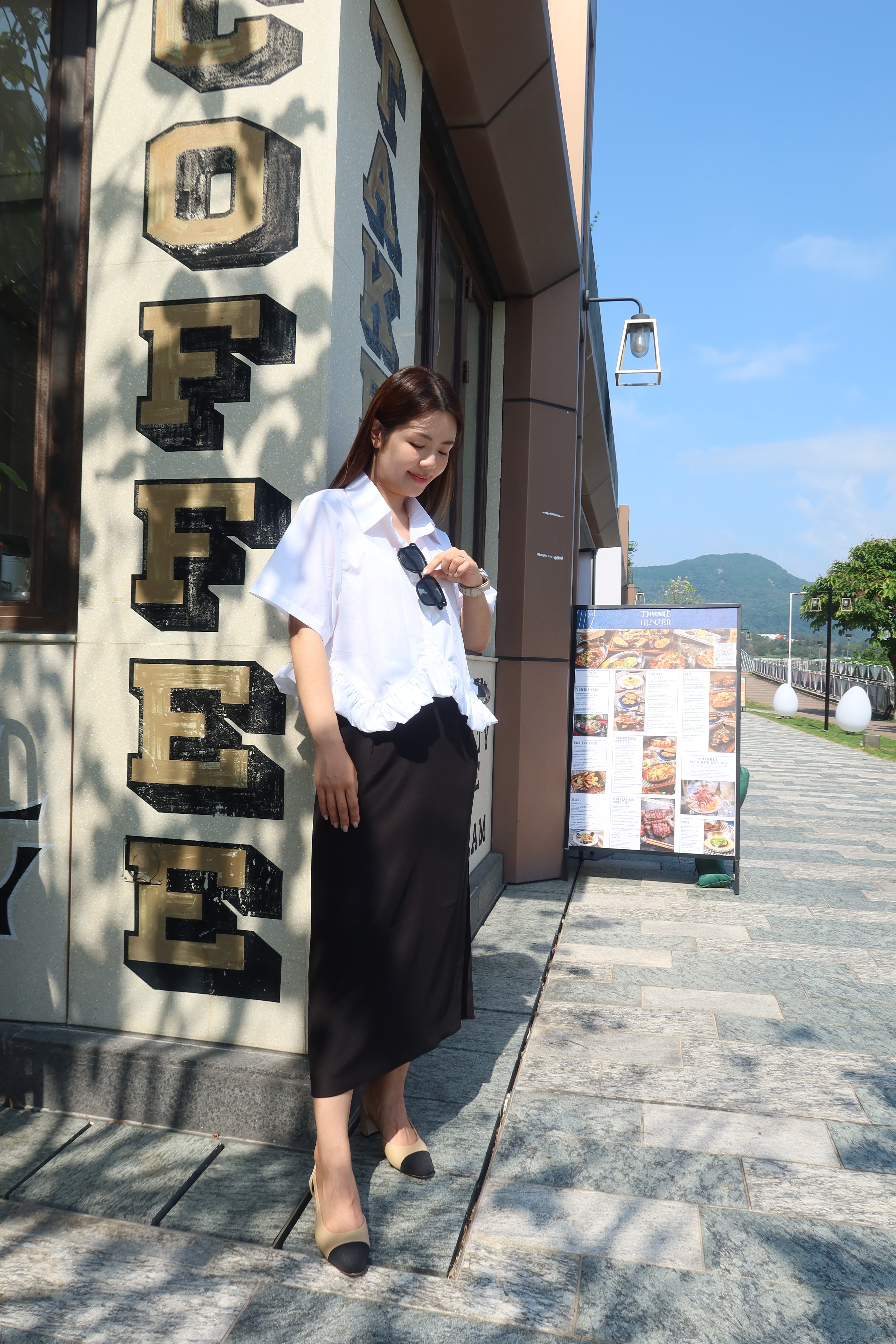 White Ruffle Trim Blouse [T0202]