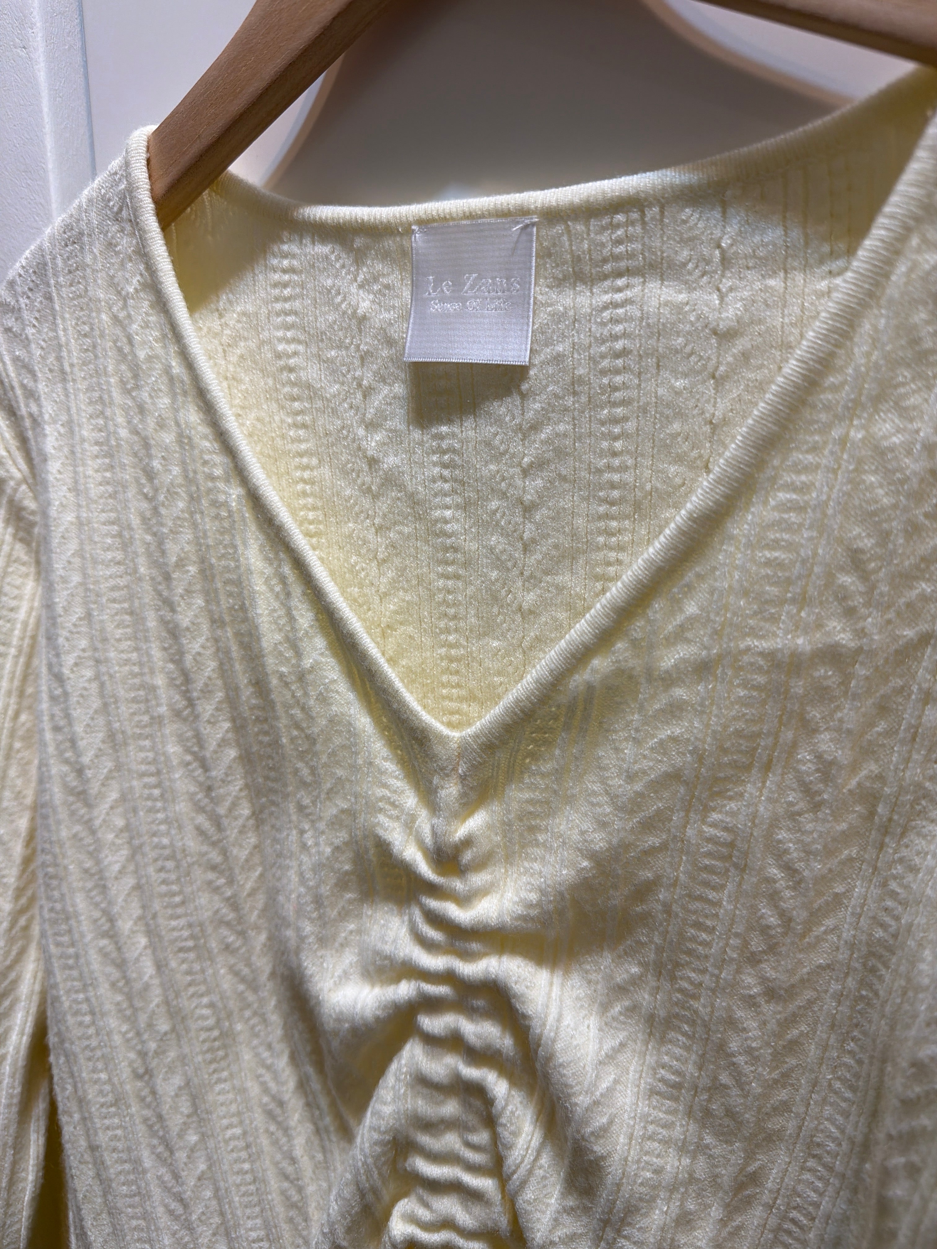 【LE ZANS BRAND COLLECTION】V領厚料長䄂上衣[T0250]