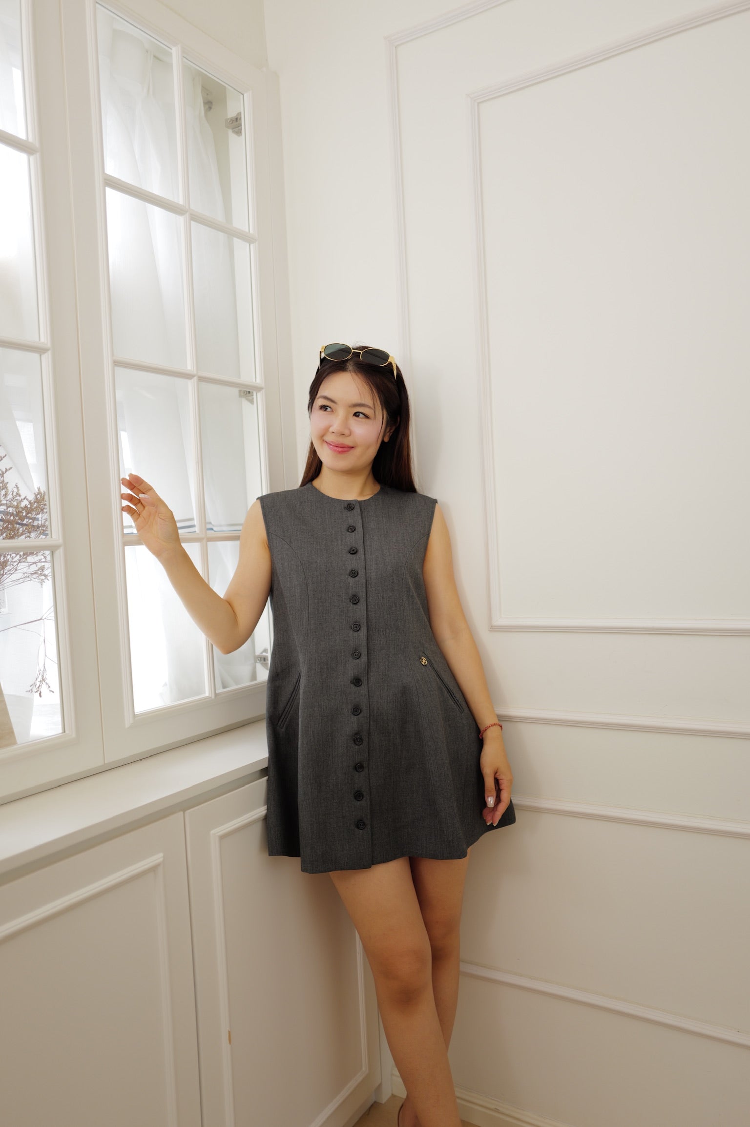 【LE ZANS BRAND COLLECTION】Luxury Minimalist Button-Up Vest [J0139]