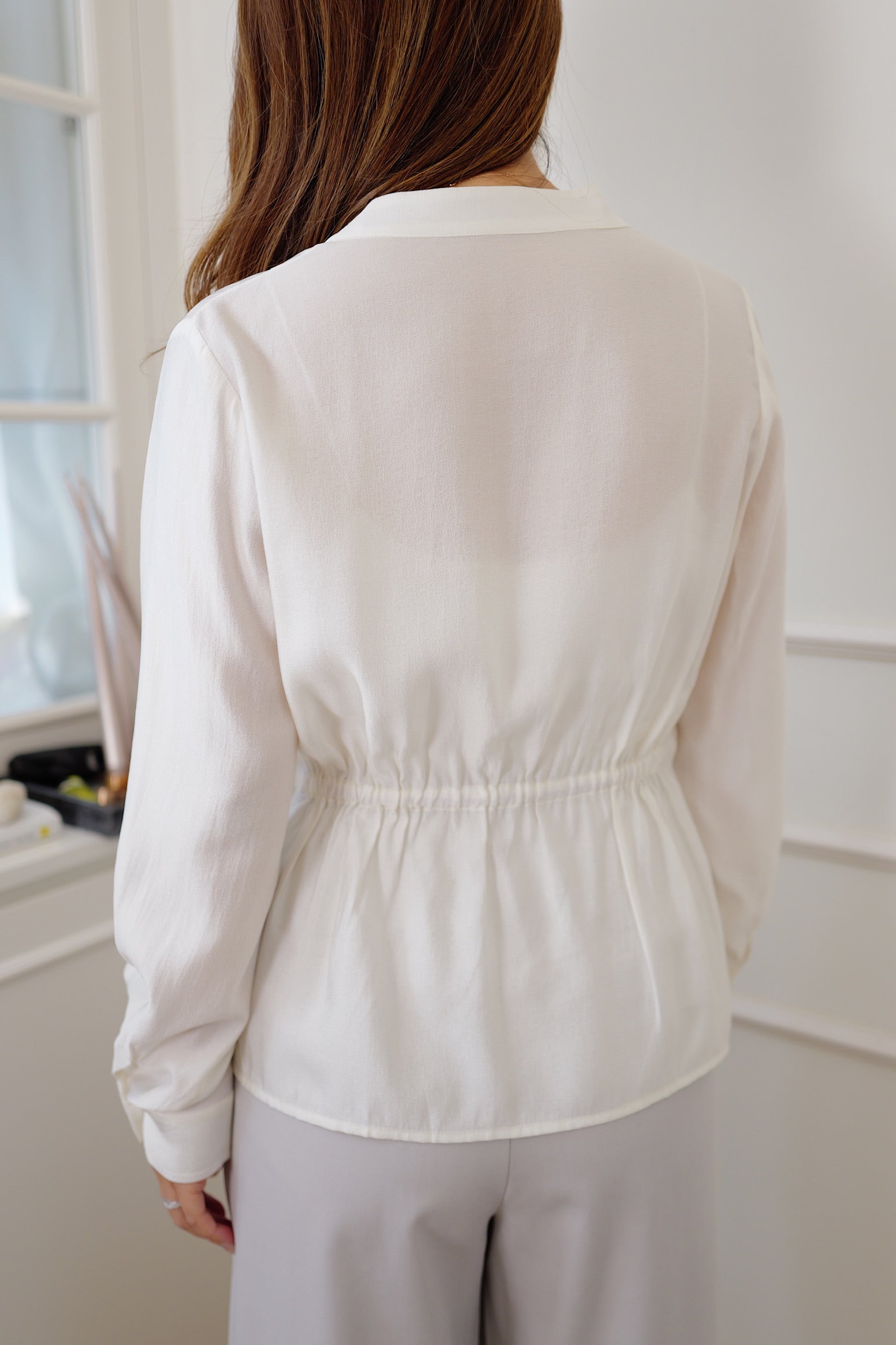 【LE ZANS BRAND COLLECTION】Minimalist Asymmetric Wrap Top[T0313]