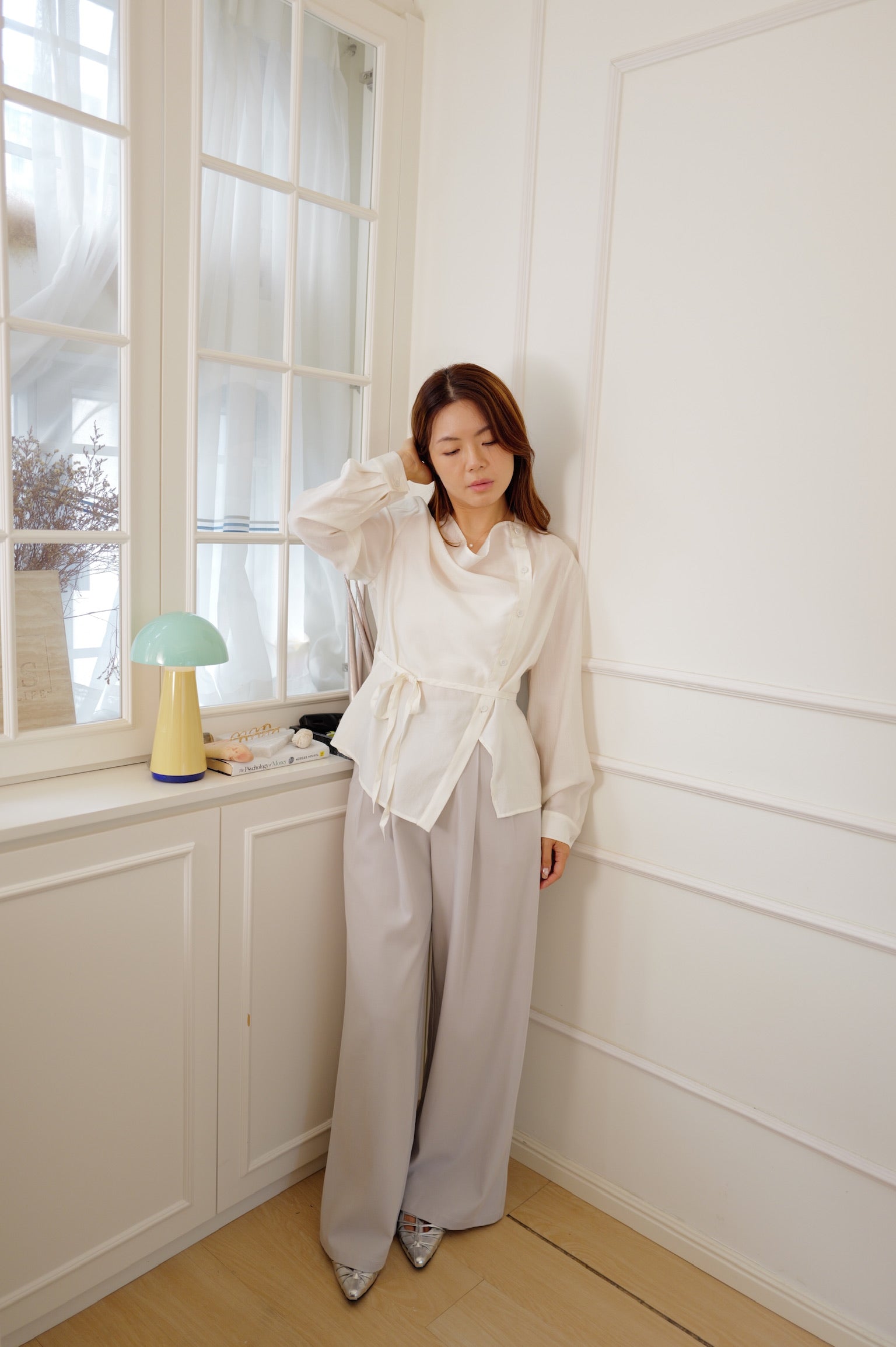 【LE ZANS BRAND COLLECTION】Minimalist Asymmetric Wrap Top[T0313]