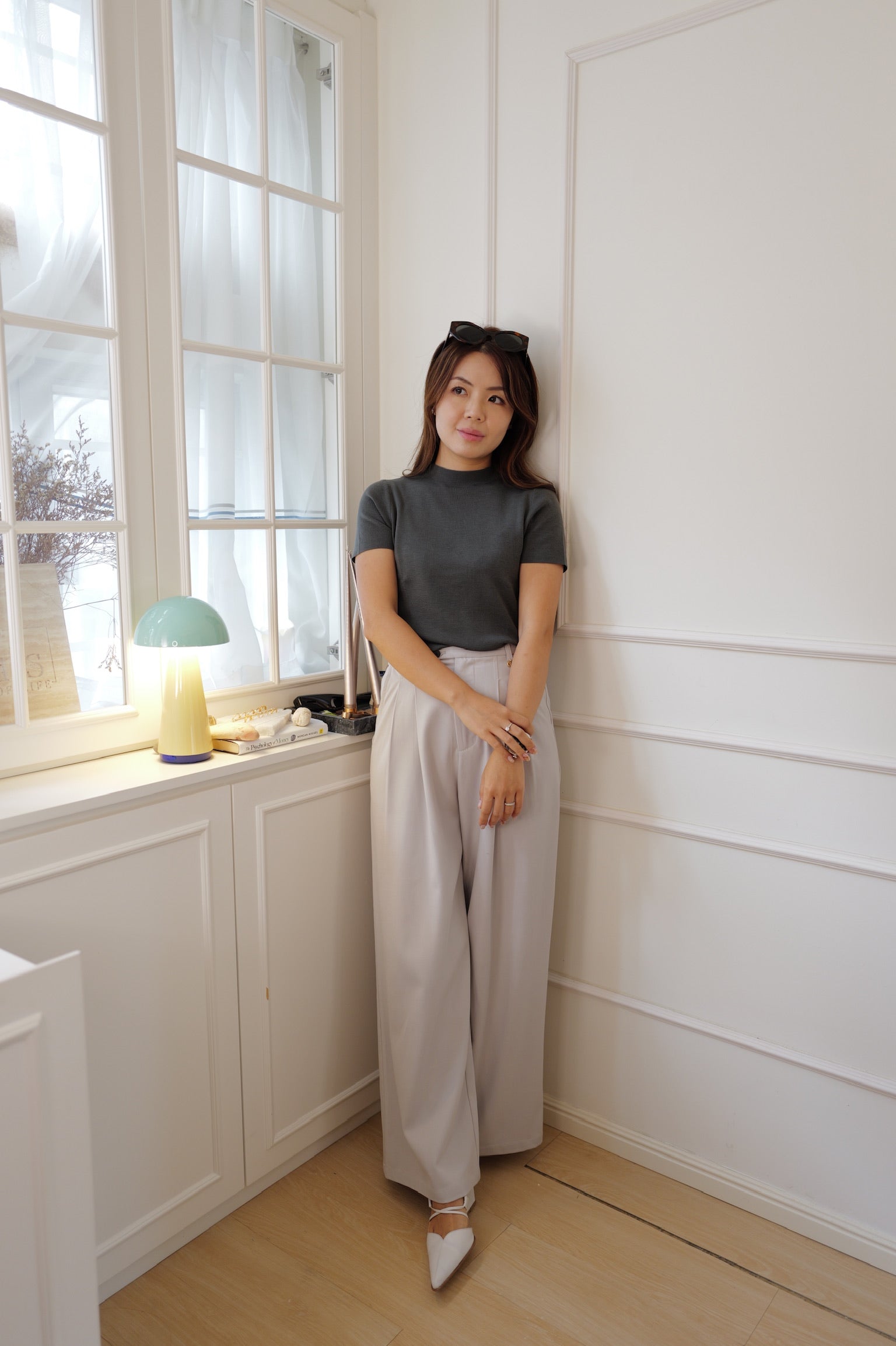 【LE ZANS PRIVÉ】Minimalist Mock-Neck Fine Knit Short-Sleeve Top (100%頂級德國揚子紗) [T0309]