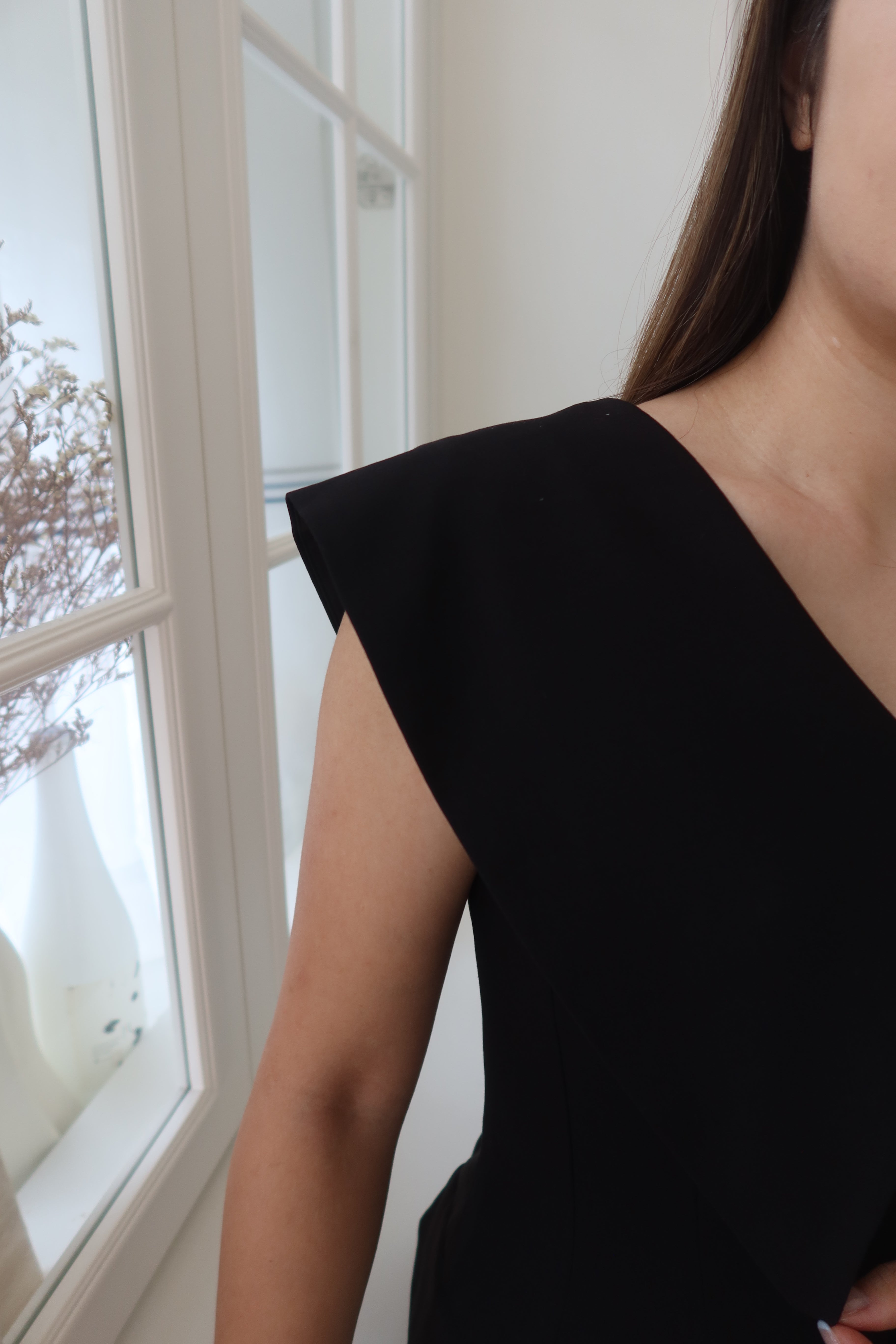 【LE ZANS BRAND COLLECTION】V-Shape Elegance Dress [OPS0156]