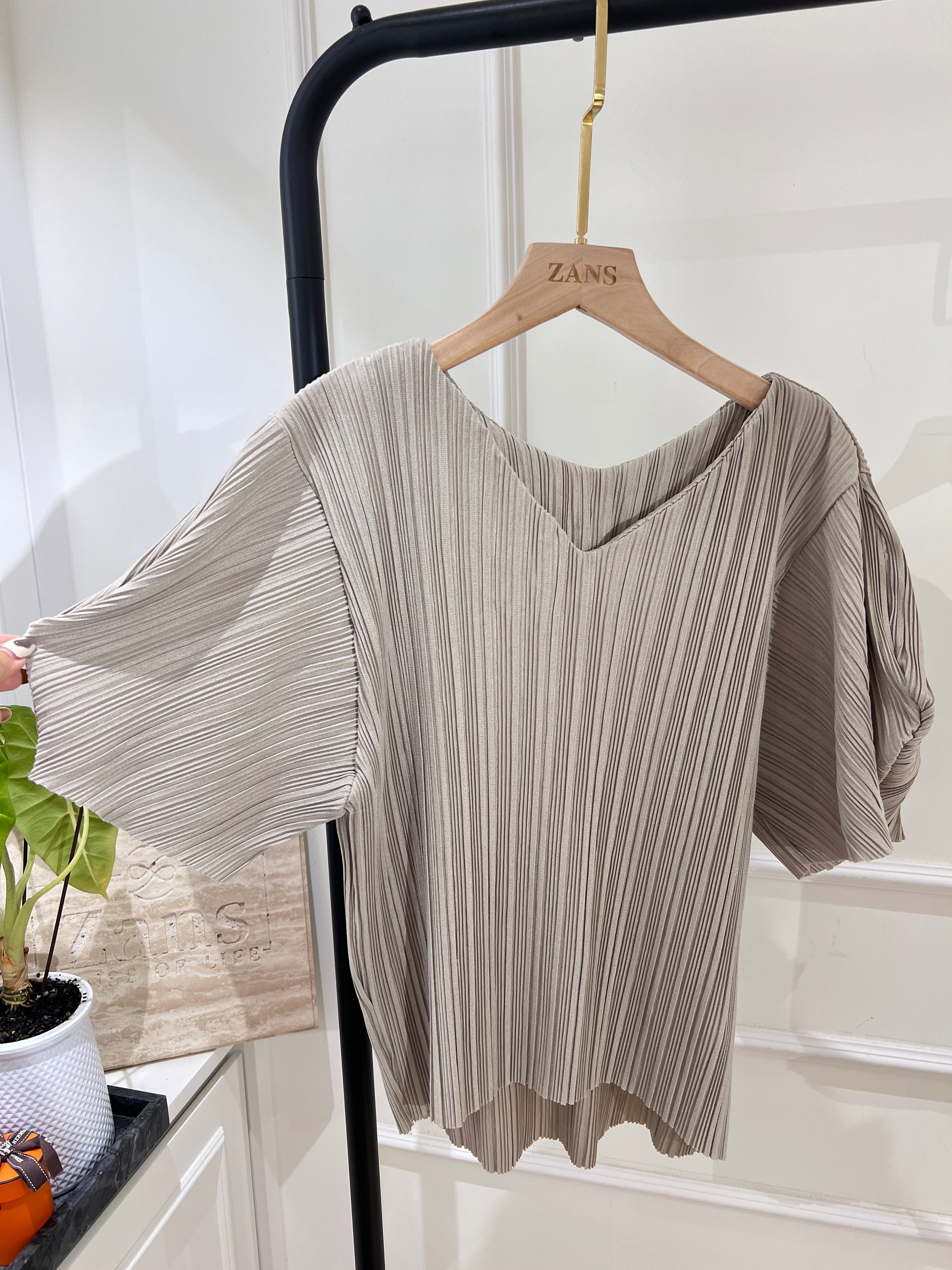 Elegance Wrinkle Wide Sleeve Blouse [T0155]