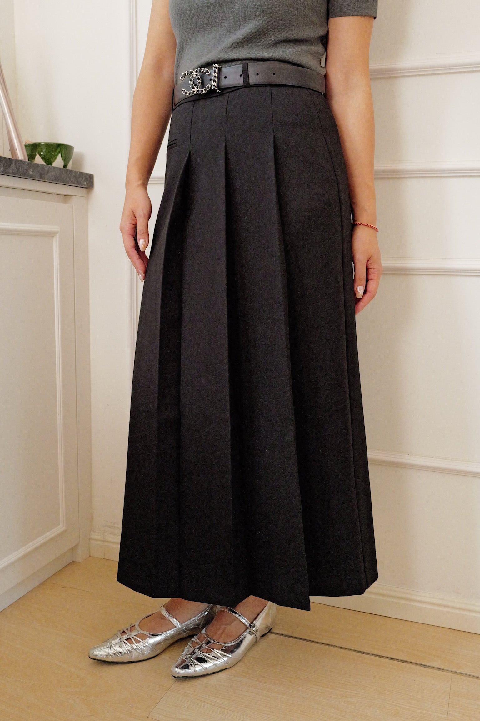【LE ZANS PRIVÉ】High-Waisted Pleated Straight Midi Skirt [SK0085]