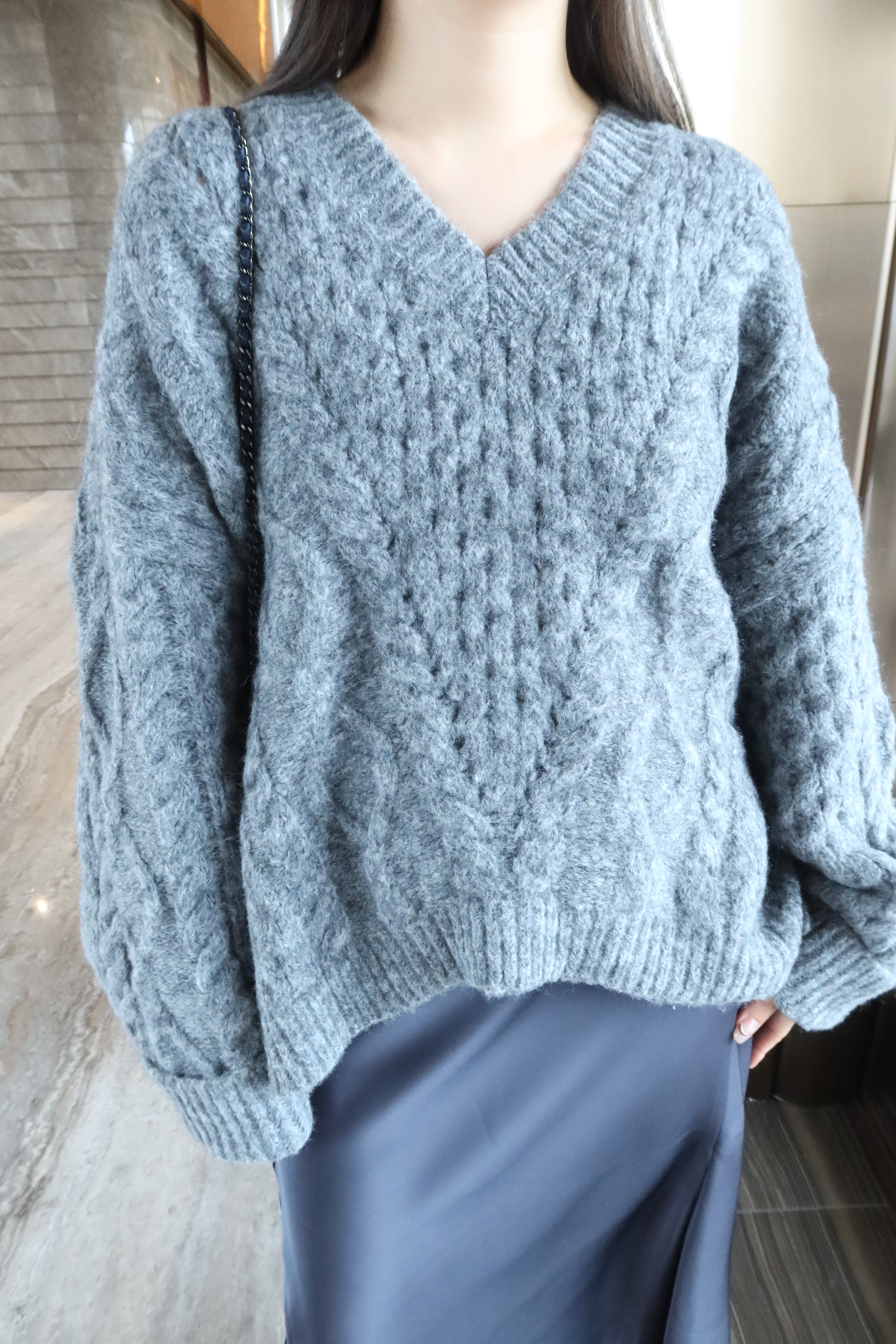 Cozy Oversized Twirl Sweater (60%wool)[T0165]