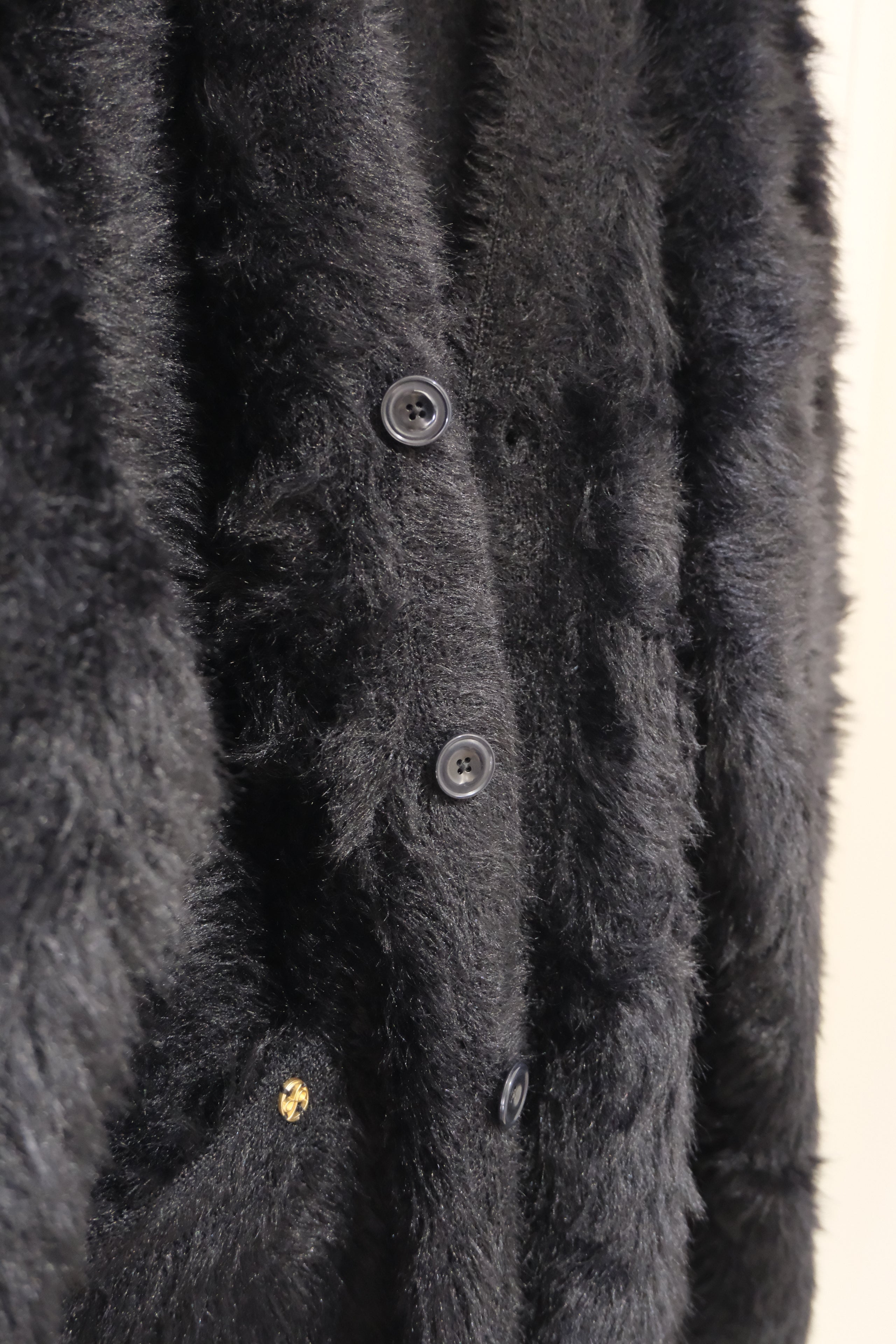 【LE ZANS BRAND COLLECTION】Fluffy Black Fuzzy Button Long Cardigan [J0130]