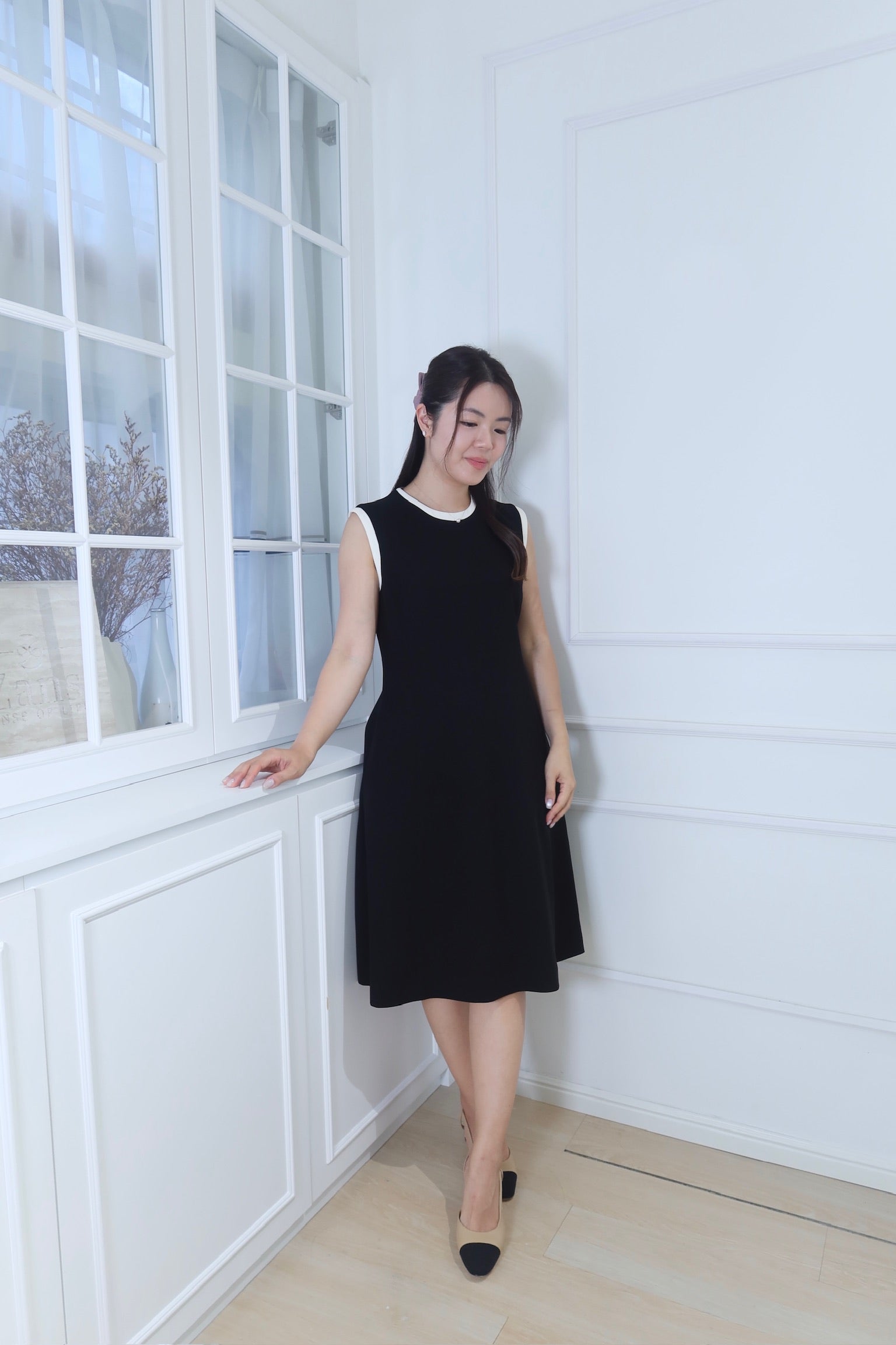 【LE ZANS BRAND COLLECTION】Minimalist Duo-Tone Sleeveless Dress [OPS0154]